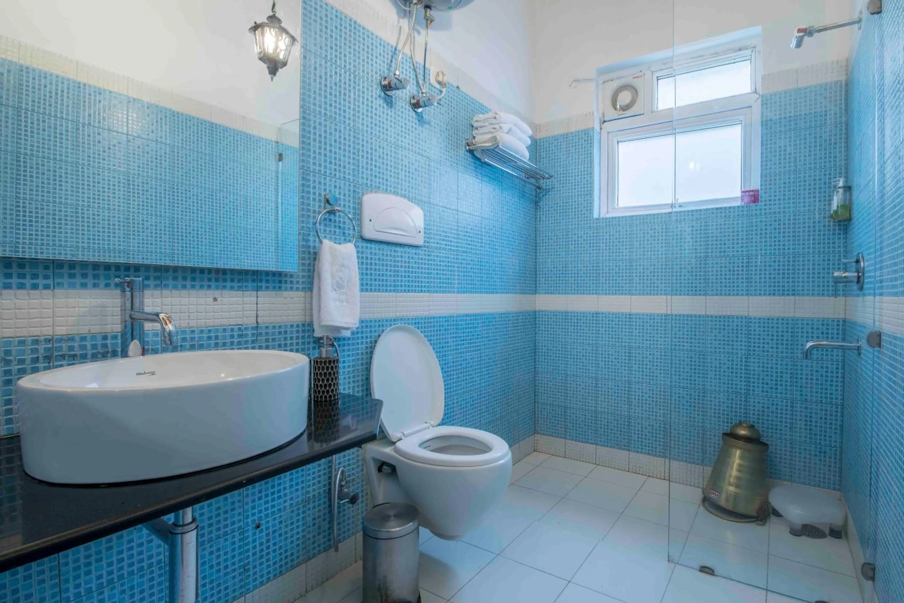 Bathroom in Seclude Ramgarh Cliff's edge