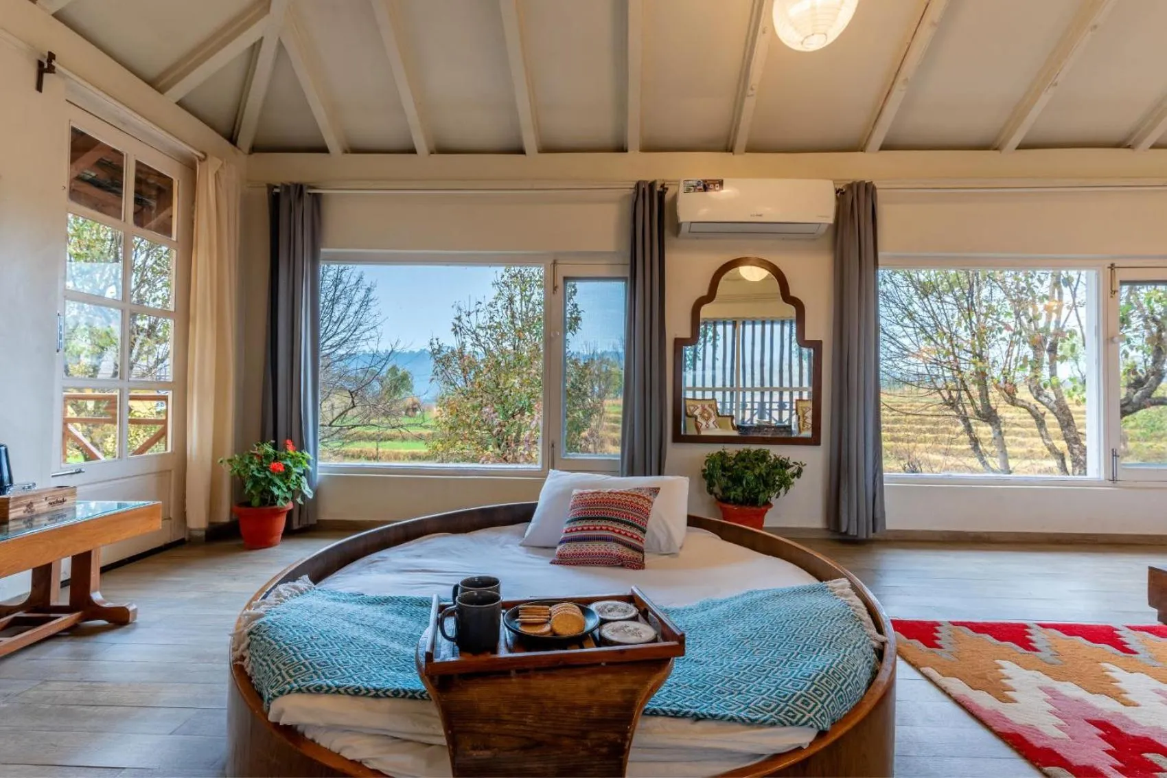 Bedroom, Bed in Seclude Palampur