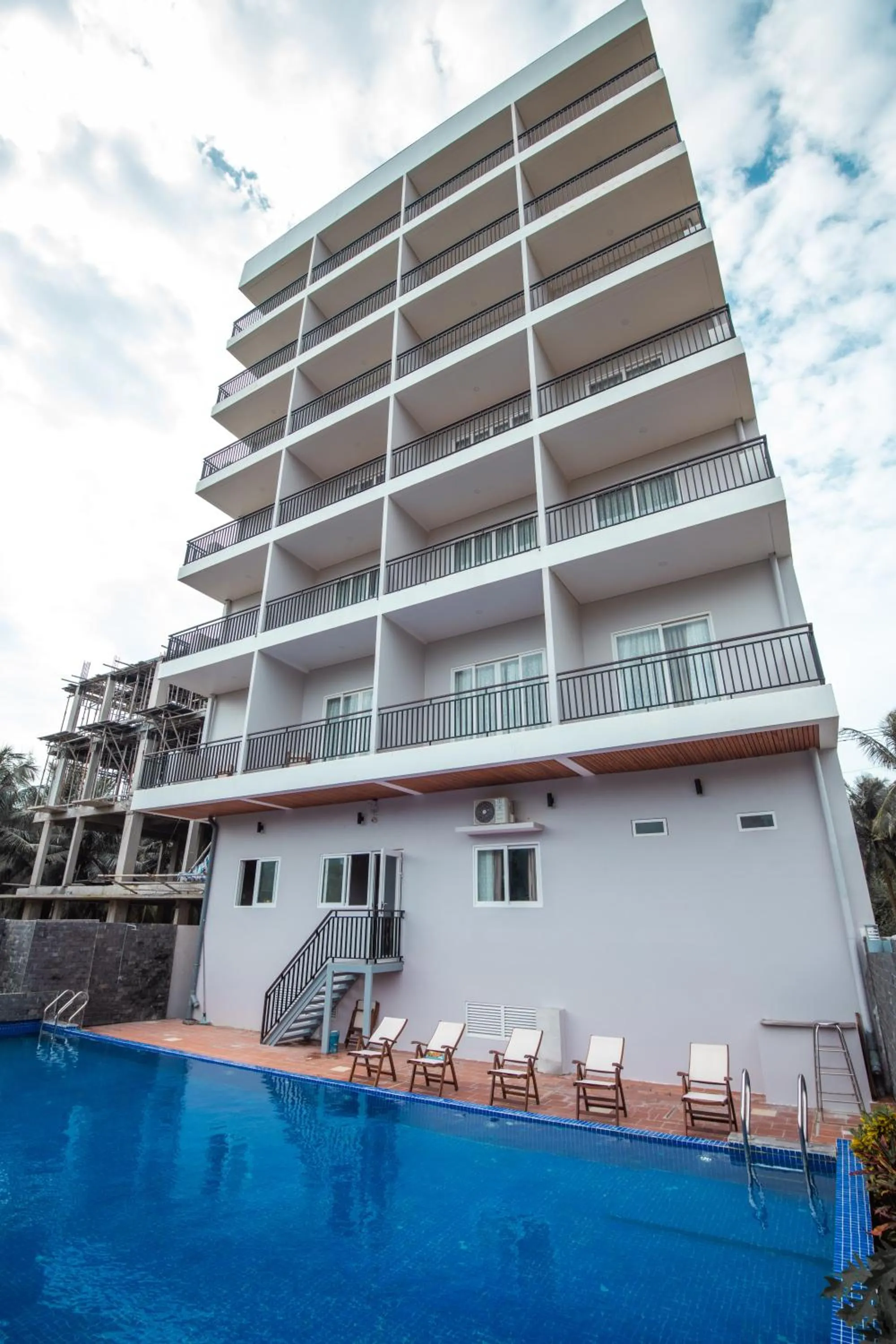Swimming pool in Summer Dream Hotel