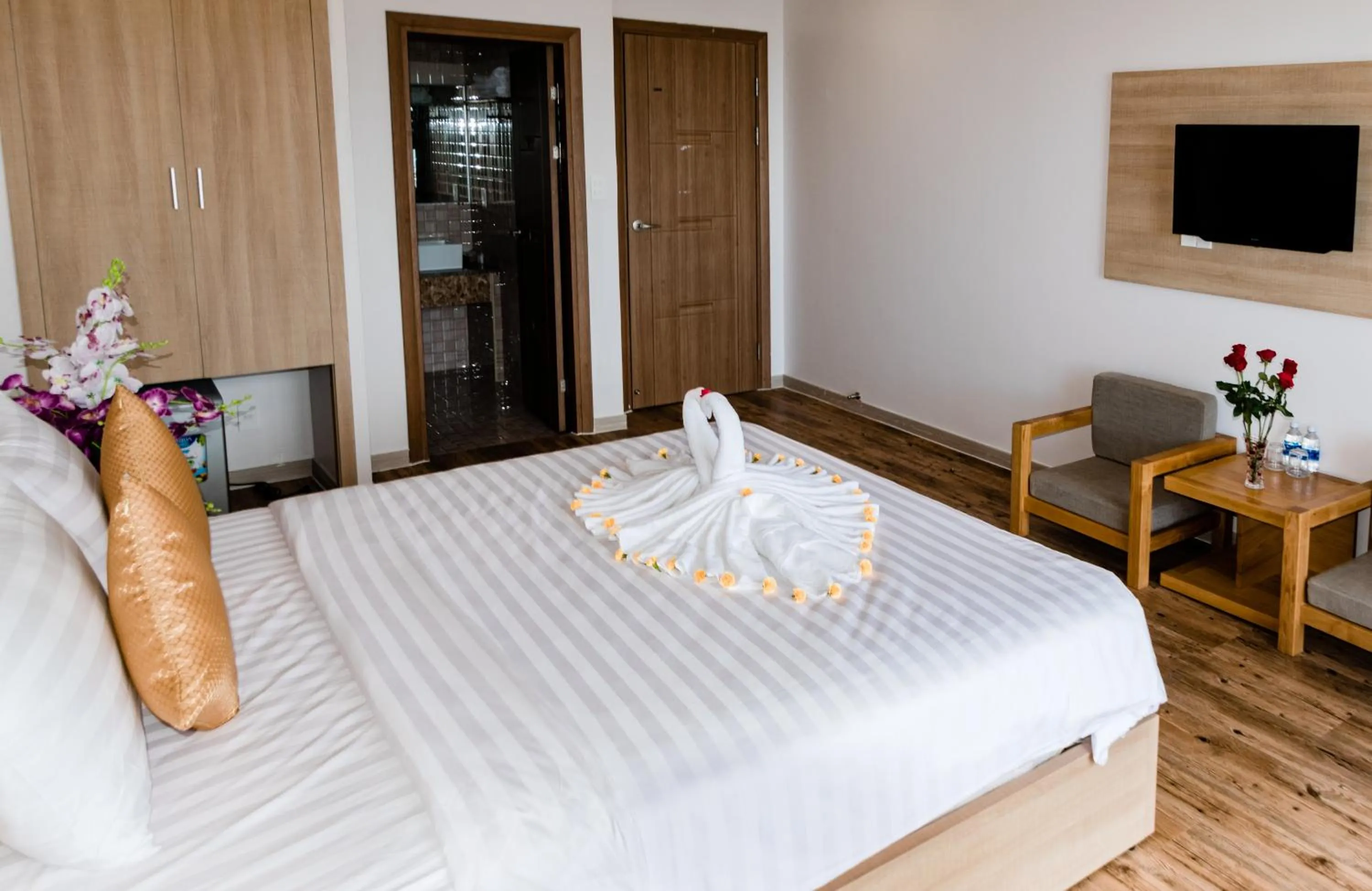 Bed in Summer Dream Hotel