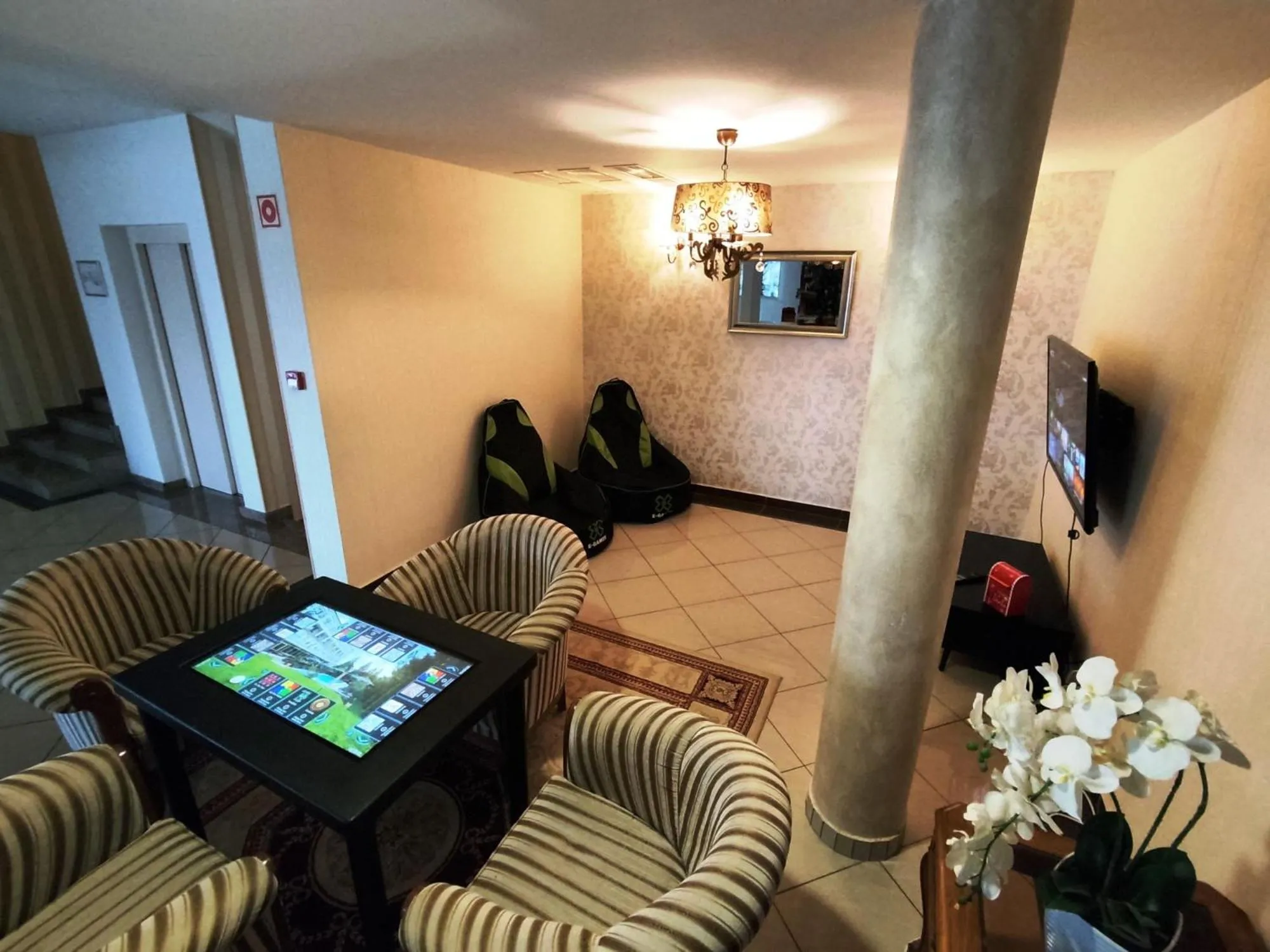 Evening entertainment in Calimbra Wellness Hotel Superior