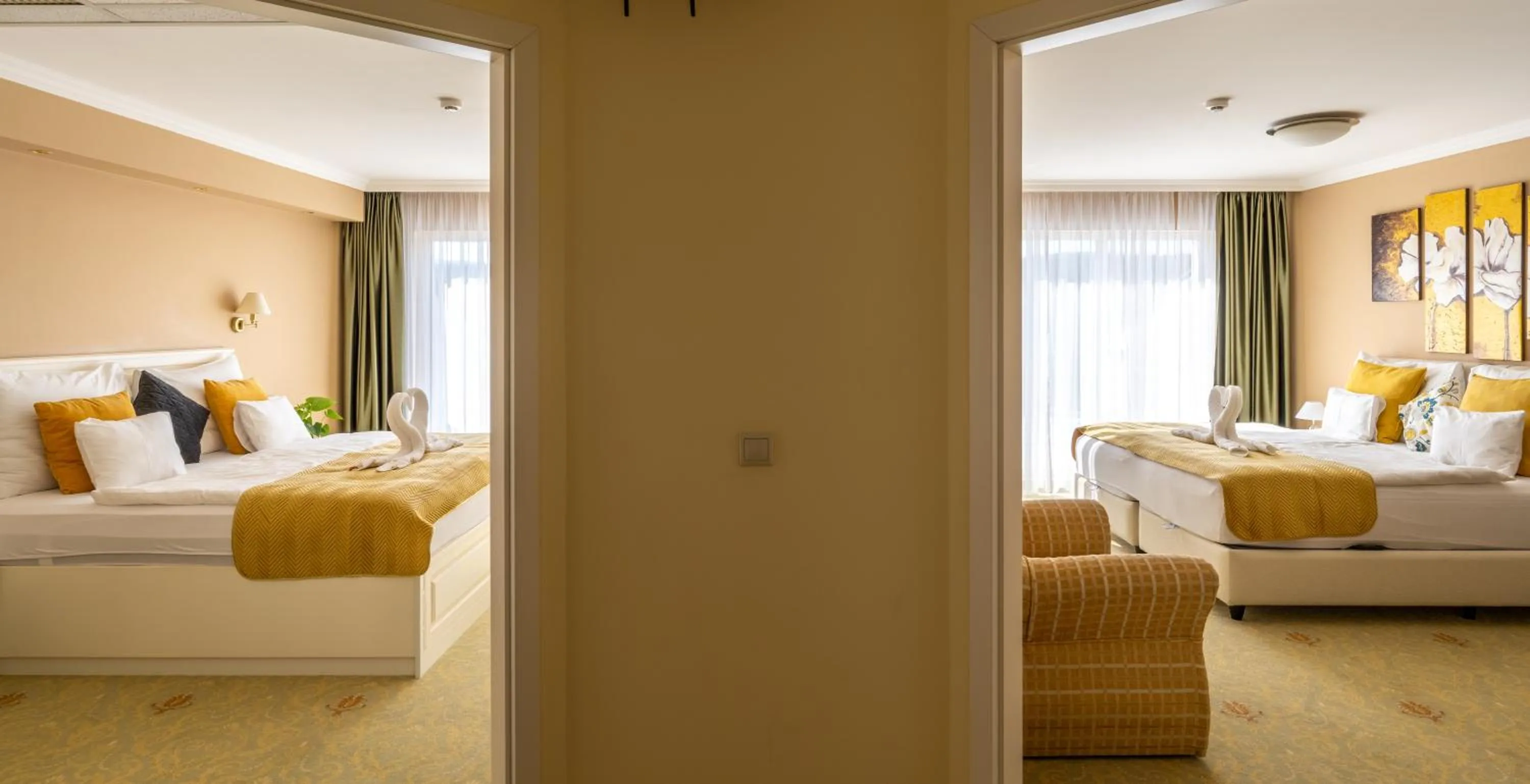 Photo of the whole room, Bed in Calimbra Wellness Hotel Superior