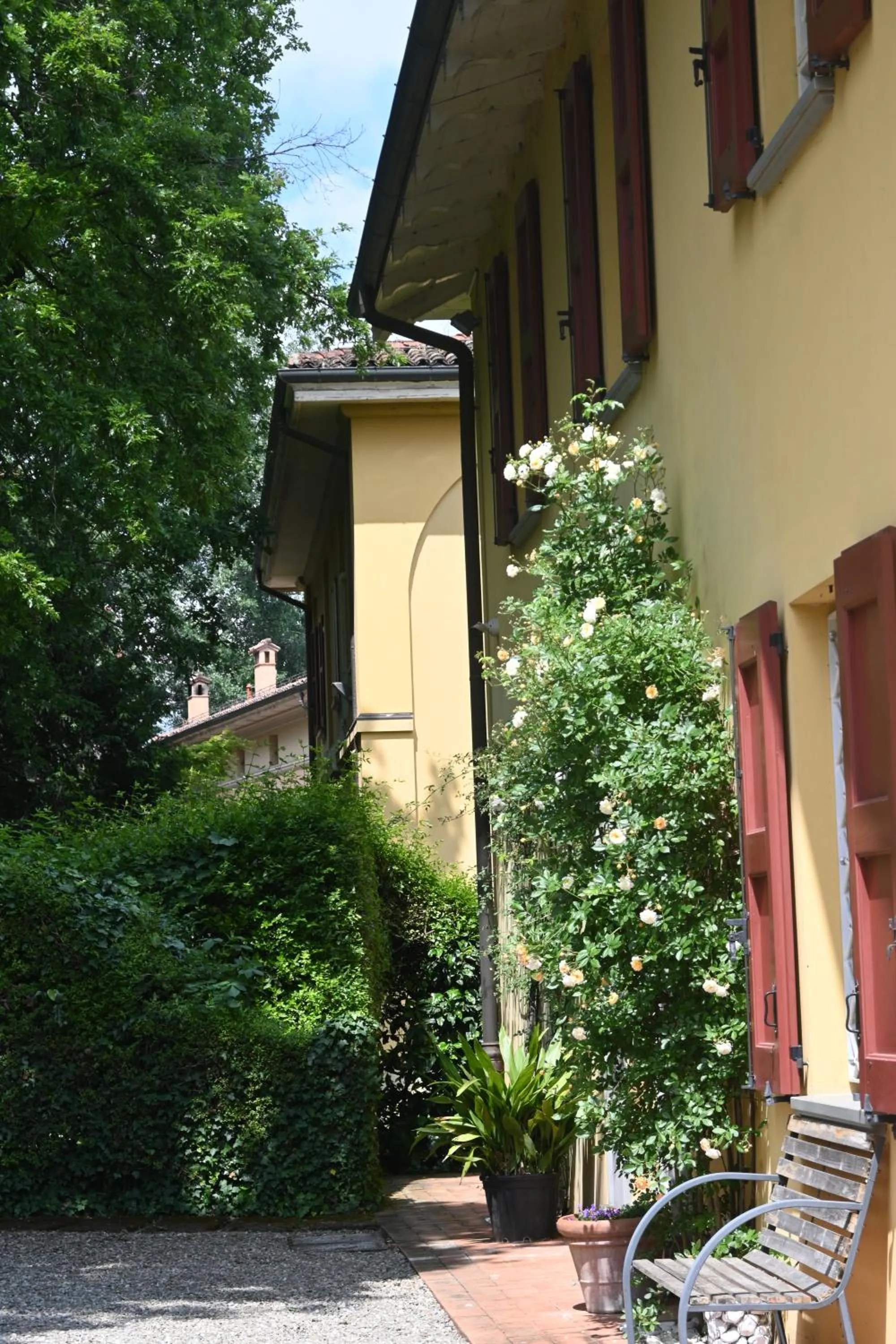 Property building in Casino di Pragatto