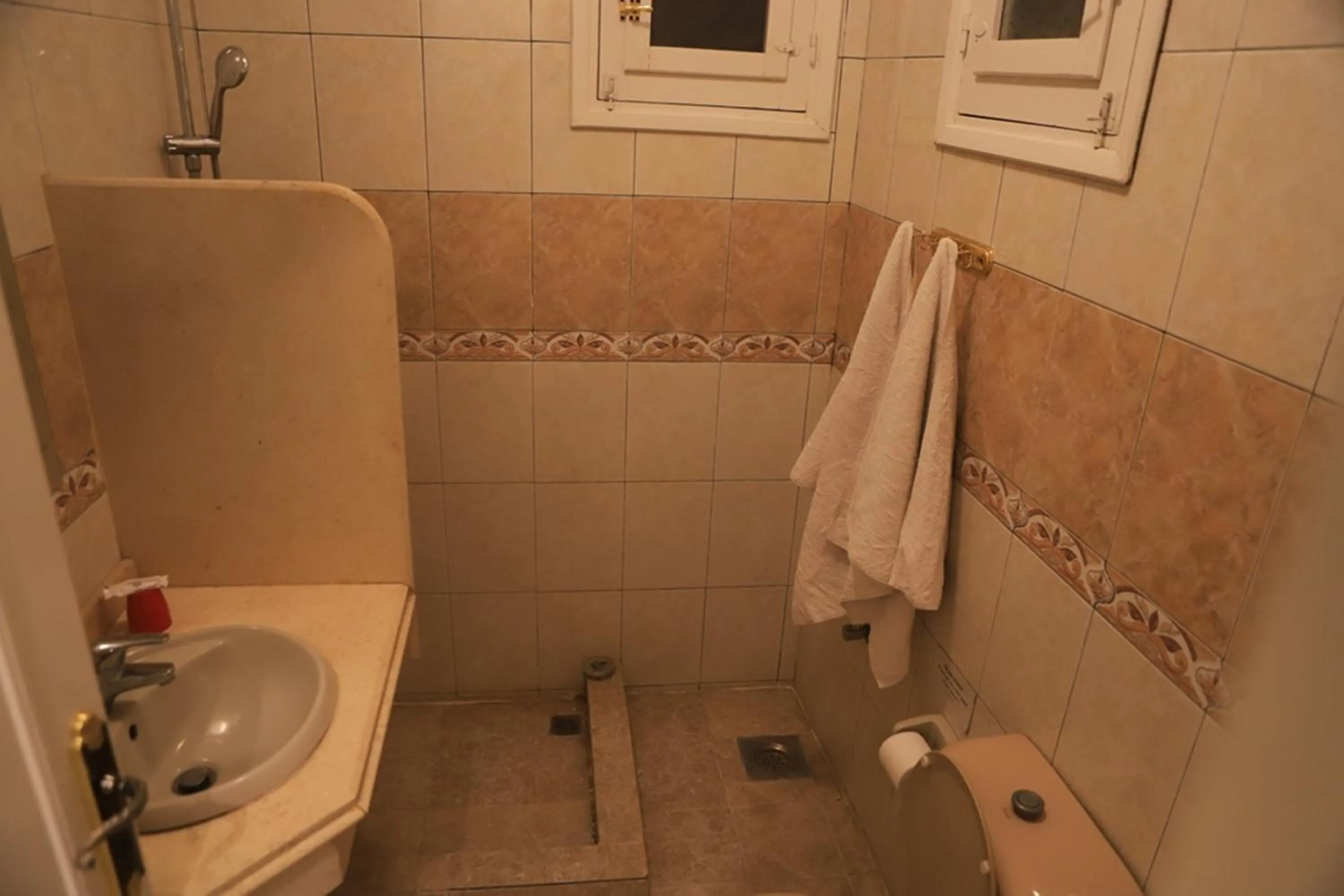 Bathroom in Amon Hotel