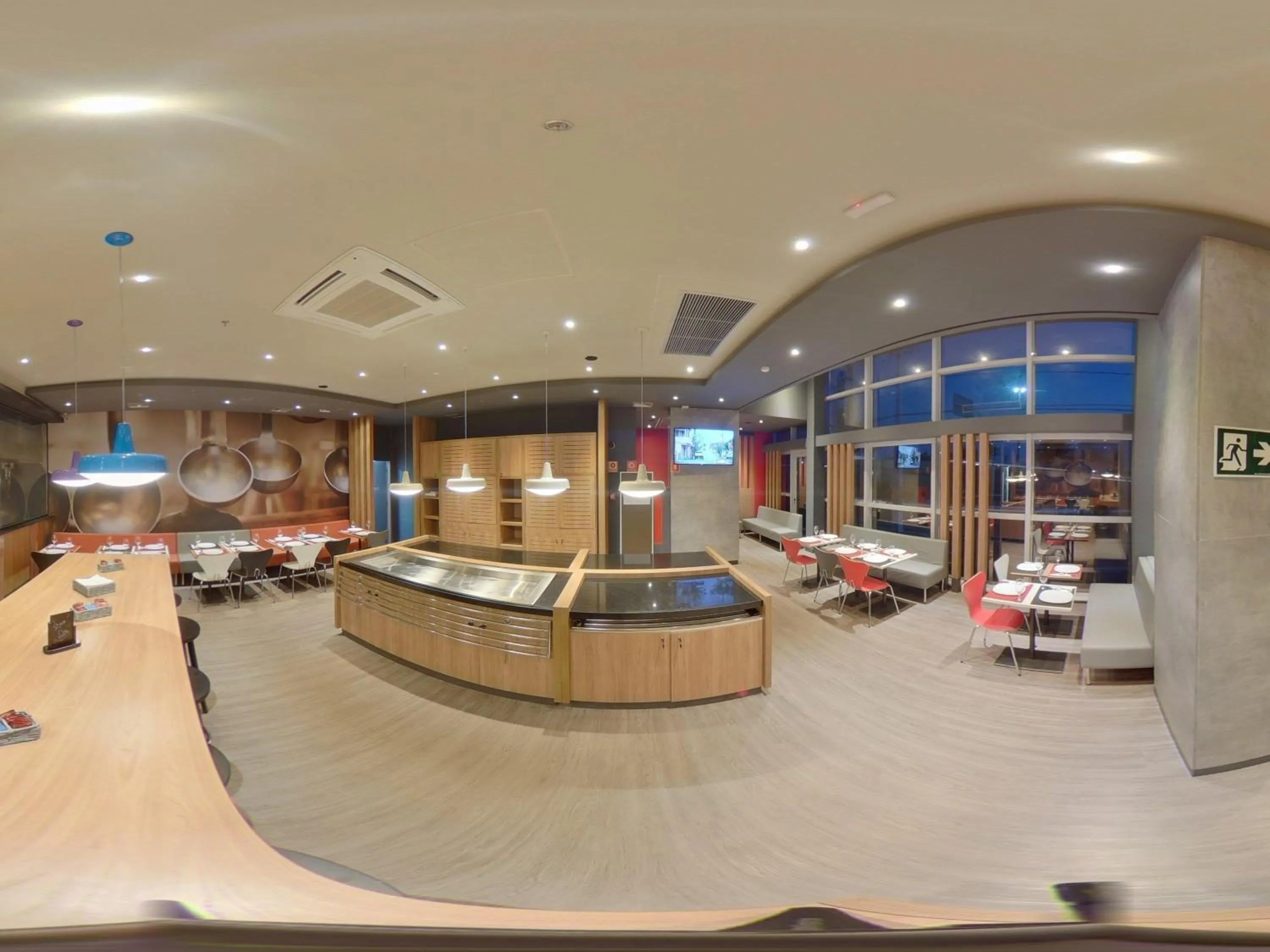 Restaurant/places to eat in ibis Natal