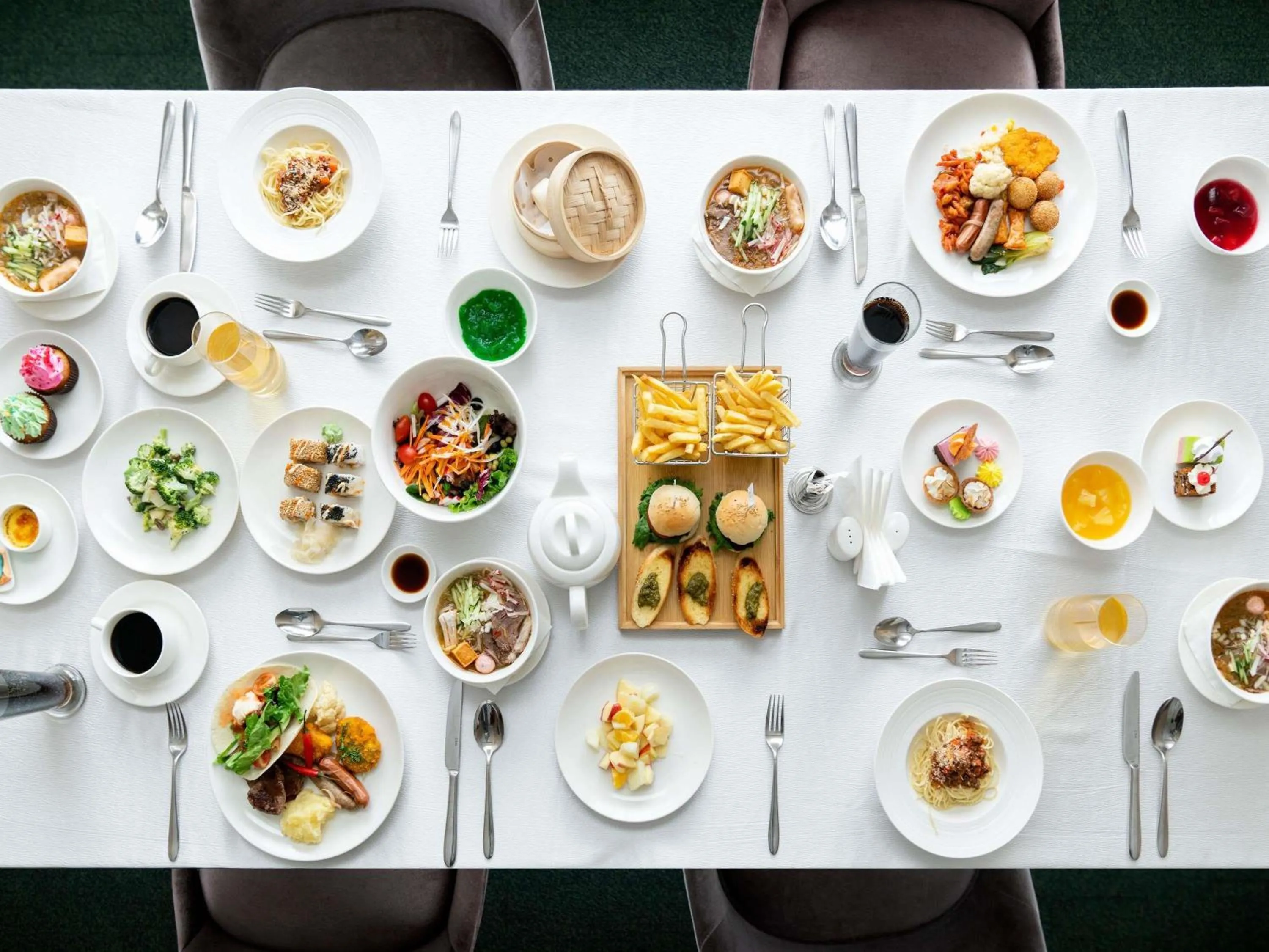 Restaurant/places to eat in Novotel Ulaanbaatar