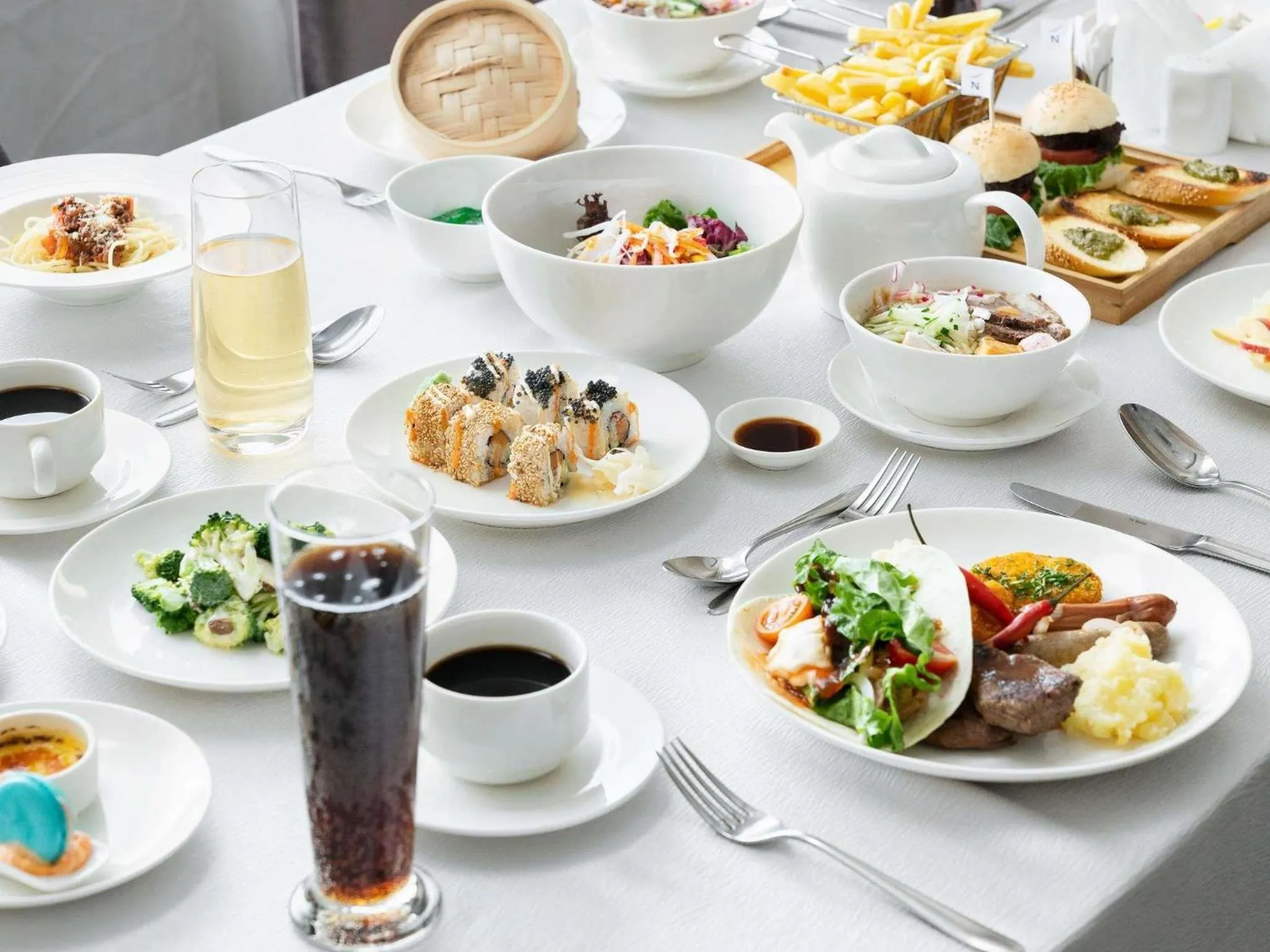 Restaurant/places to eat in Novotel Ulaanbaatar