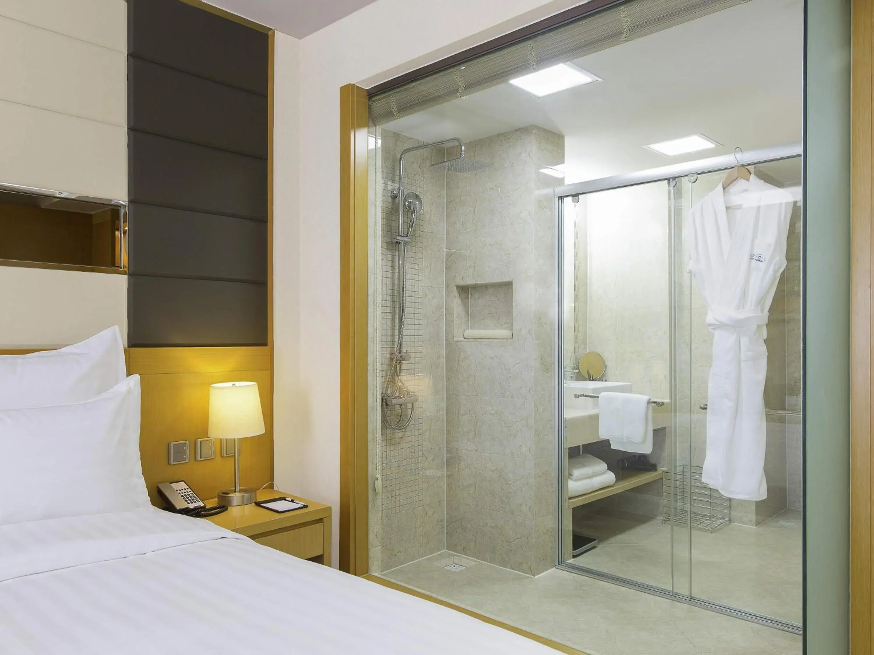 Standard King Room in Novotel Ulaanbaatar Standard King Room in Novotel Ulaanbaatar