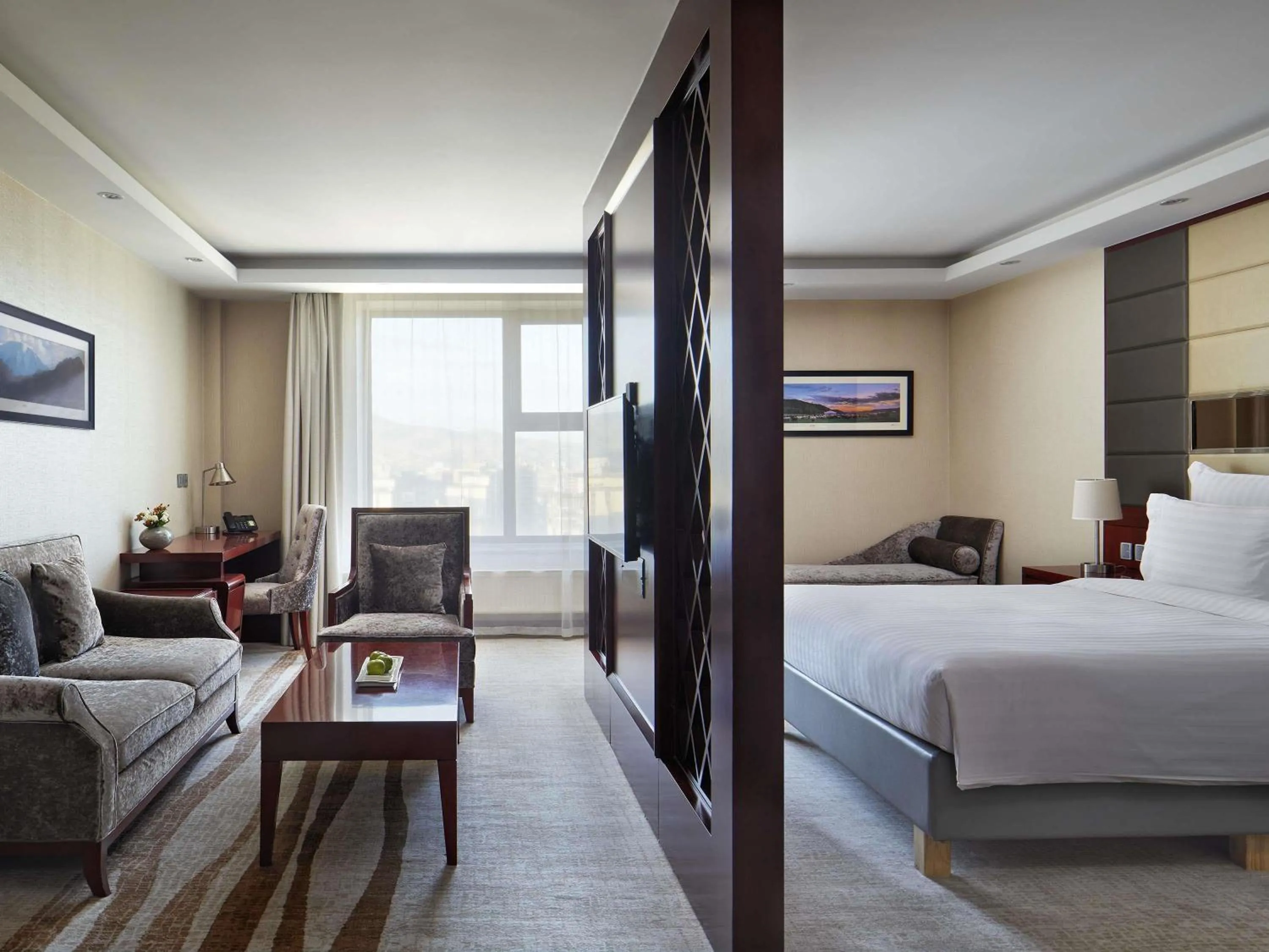 Bedroom, Bed in Novotel Ulaanbaatar