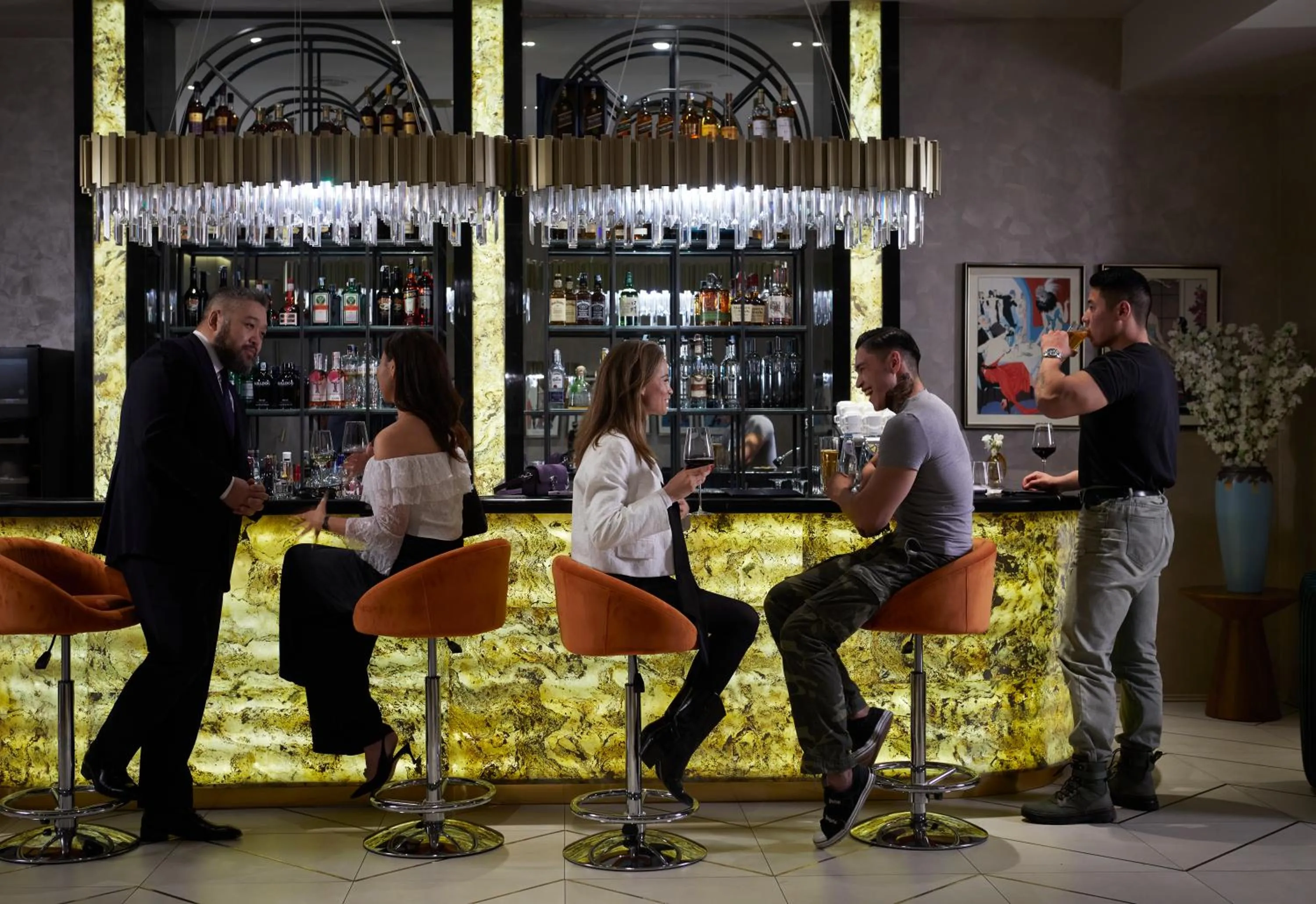 Lounge or bar in Novotel Ulaanbaatar