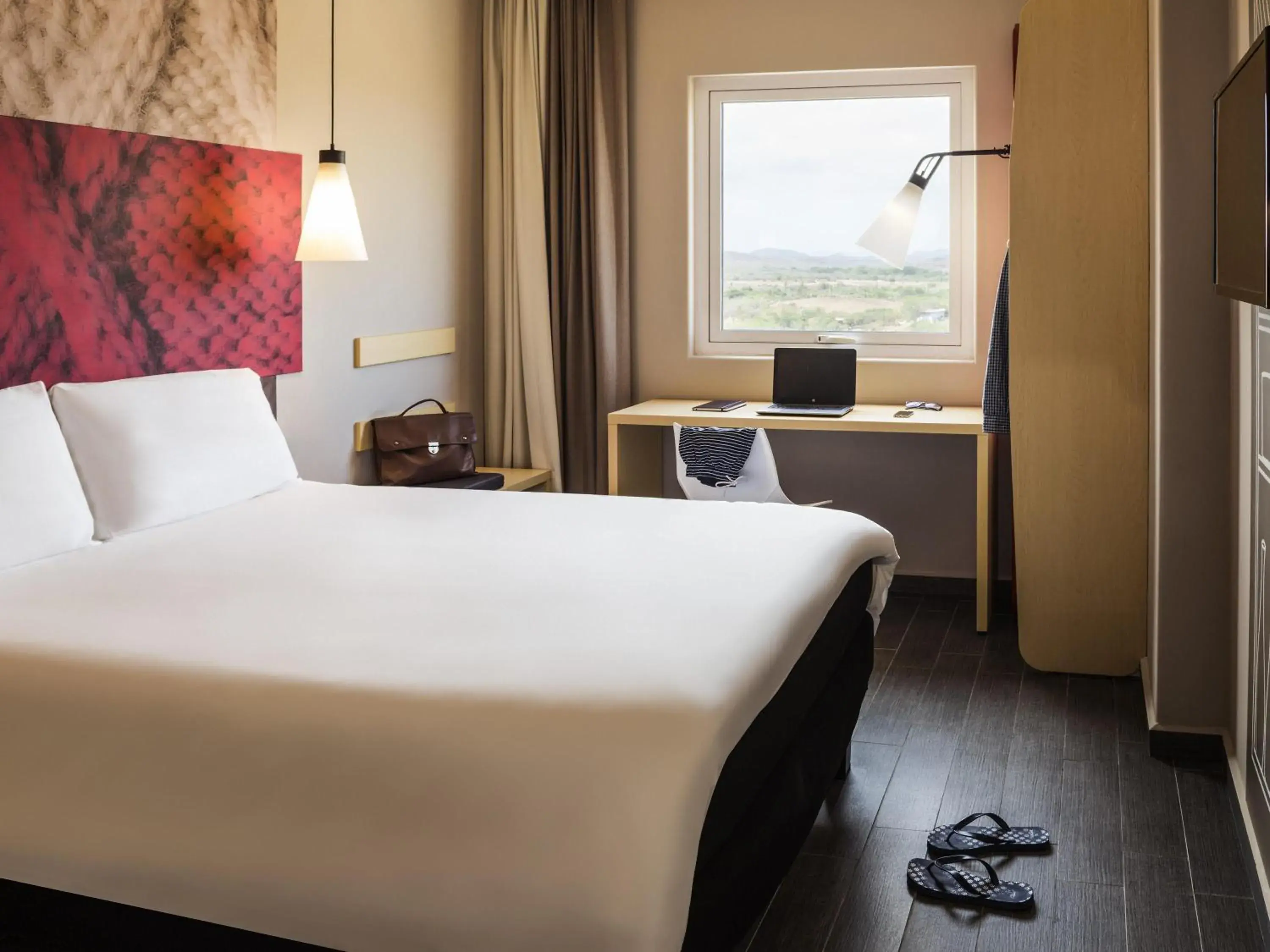 Room with one Queen size bed in Ibis Mazatlan Marina Room with one Queen size bed in Ibis Mazatlan Marina