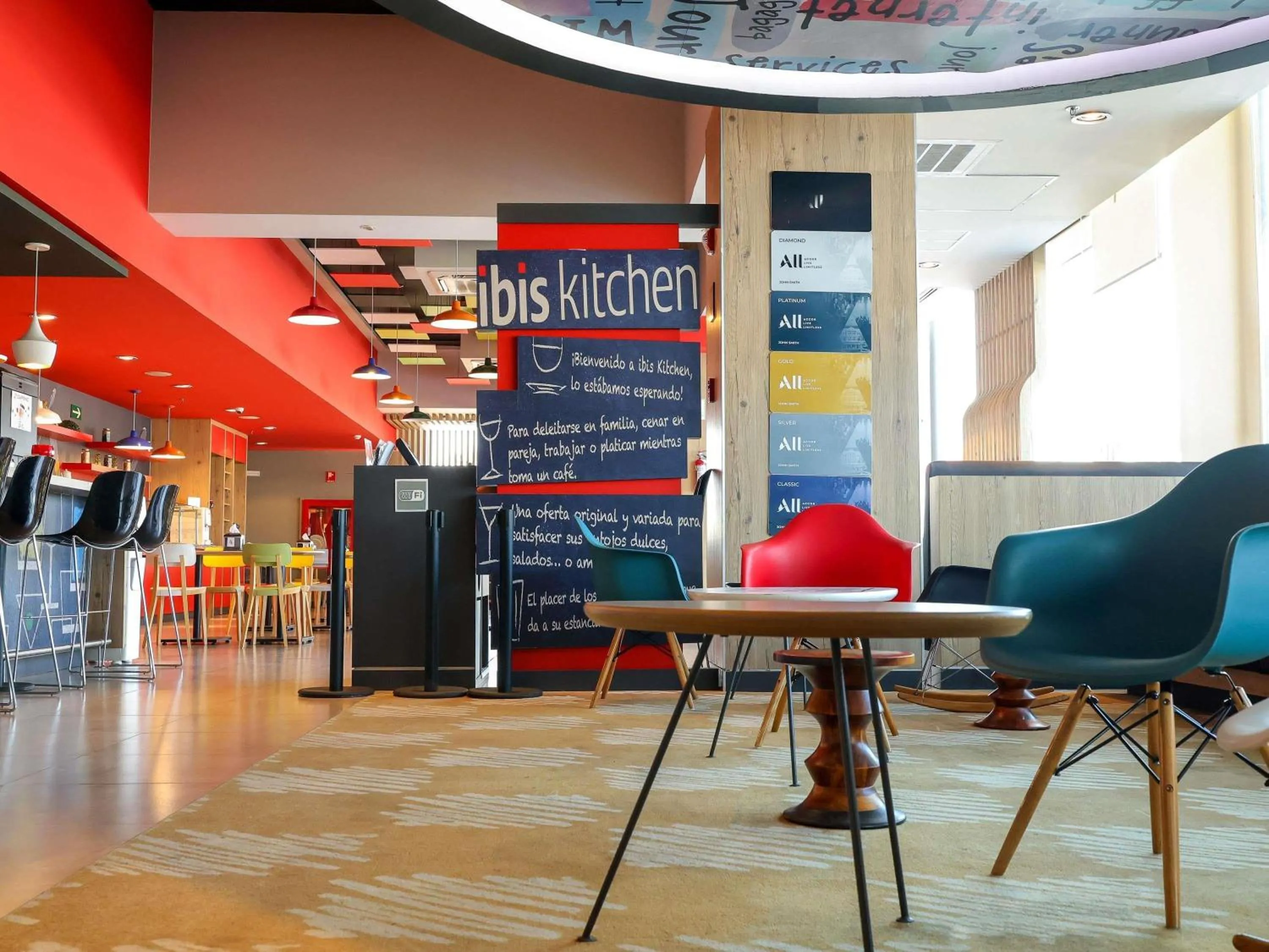 Lounge or bar in Ibis Mazatlan Marina