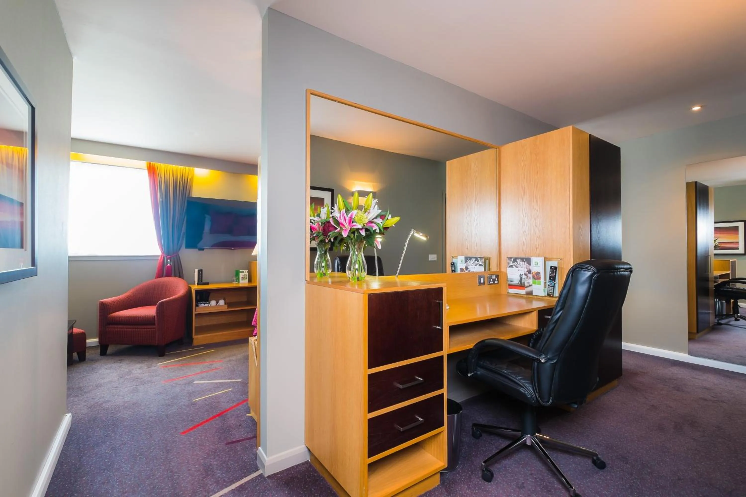 Photo of the whole room in Holiday Inn Aberdeen West by IHG