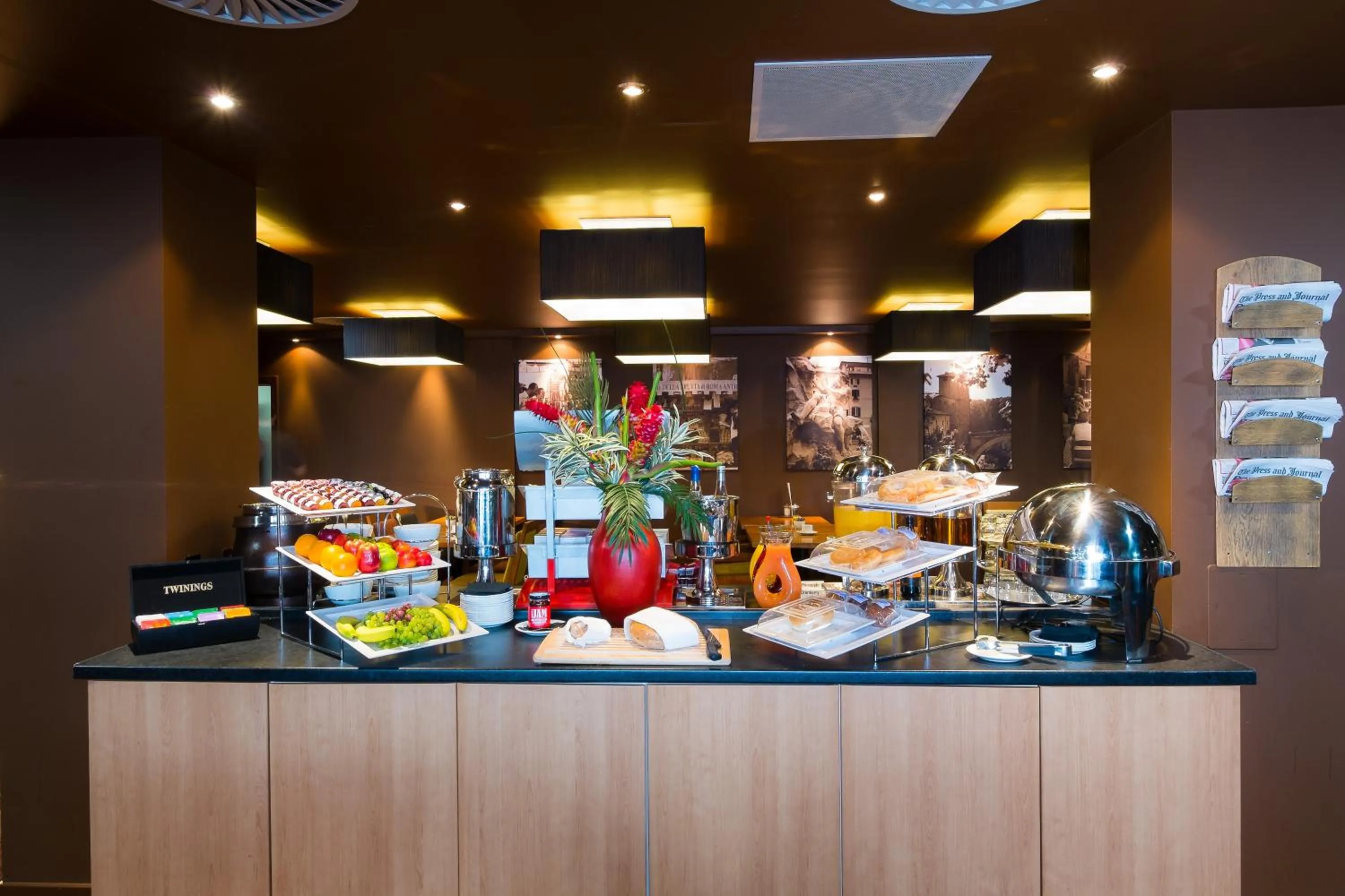 Breakfast in Holiday Inn Aberdeen West by IHG