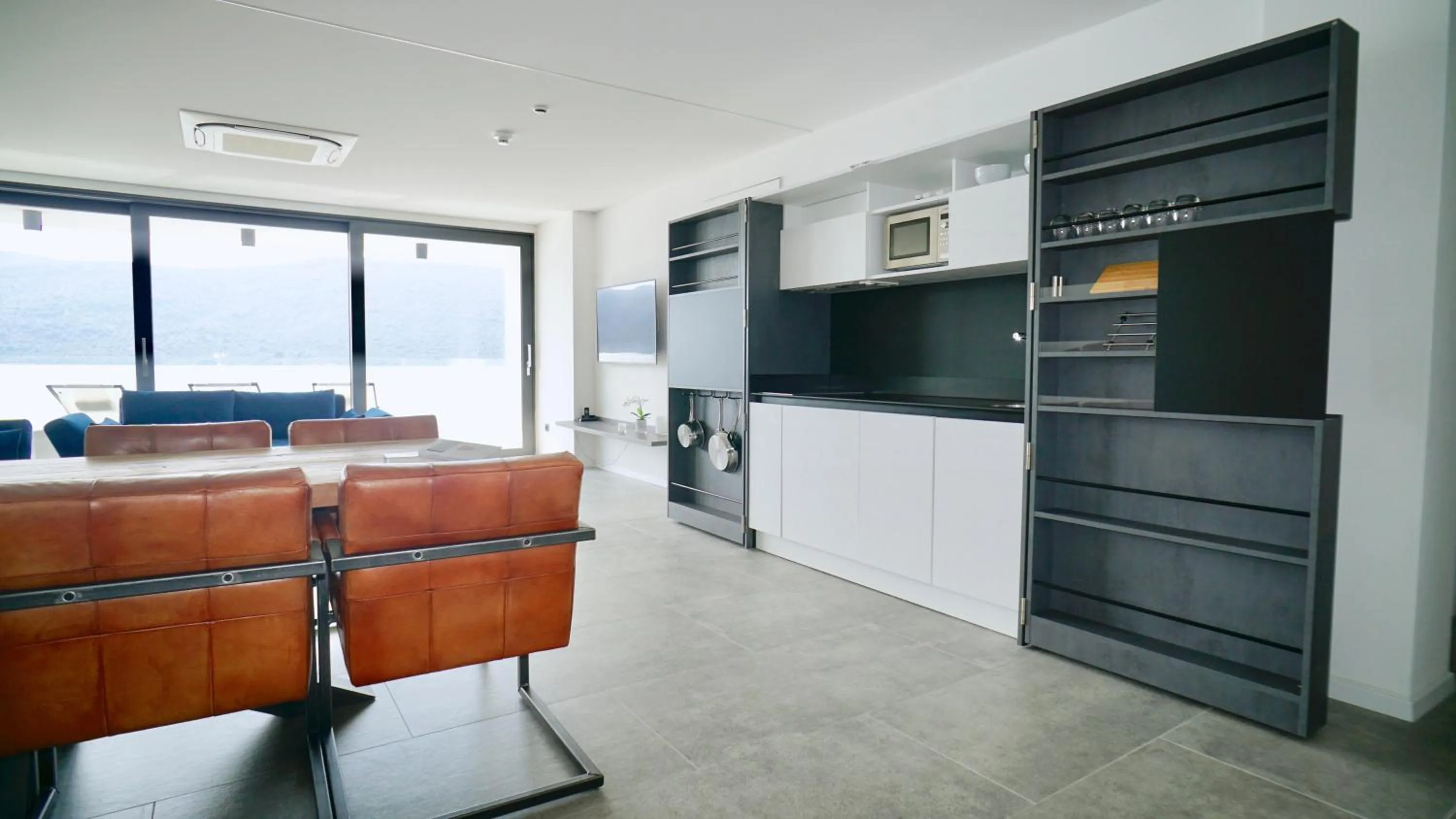 Kitchen or kitchenette in Sky Beach Aparthotel