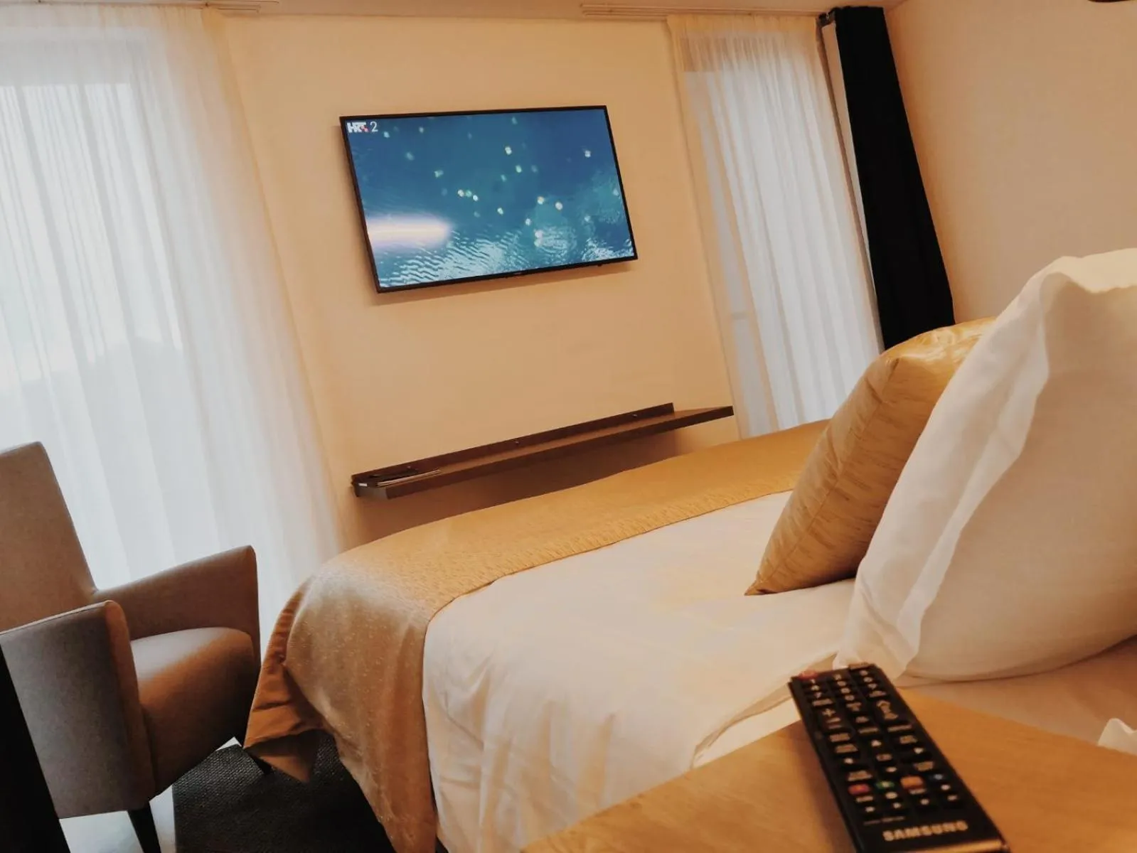 Bed in Sky Beach Aparthotel