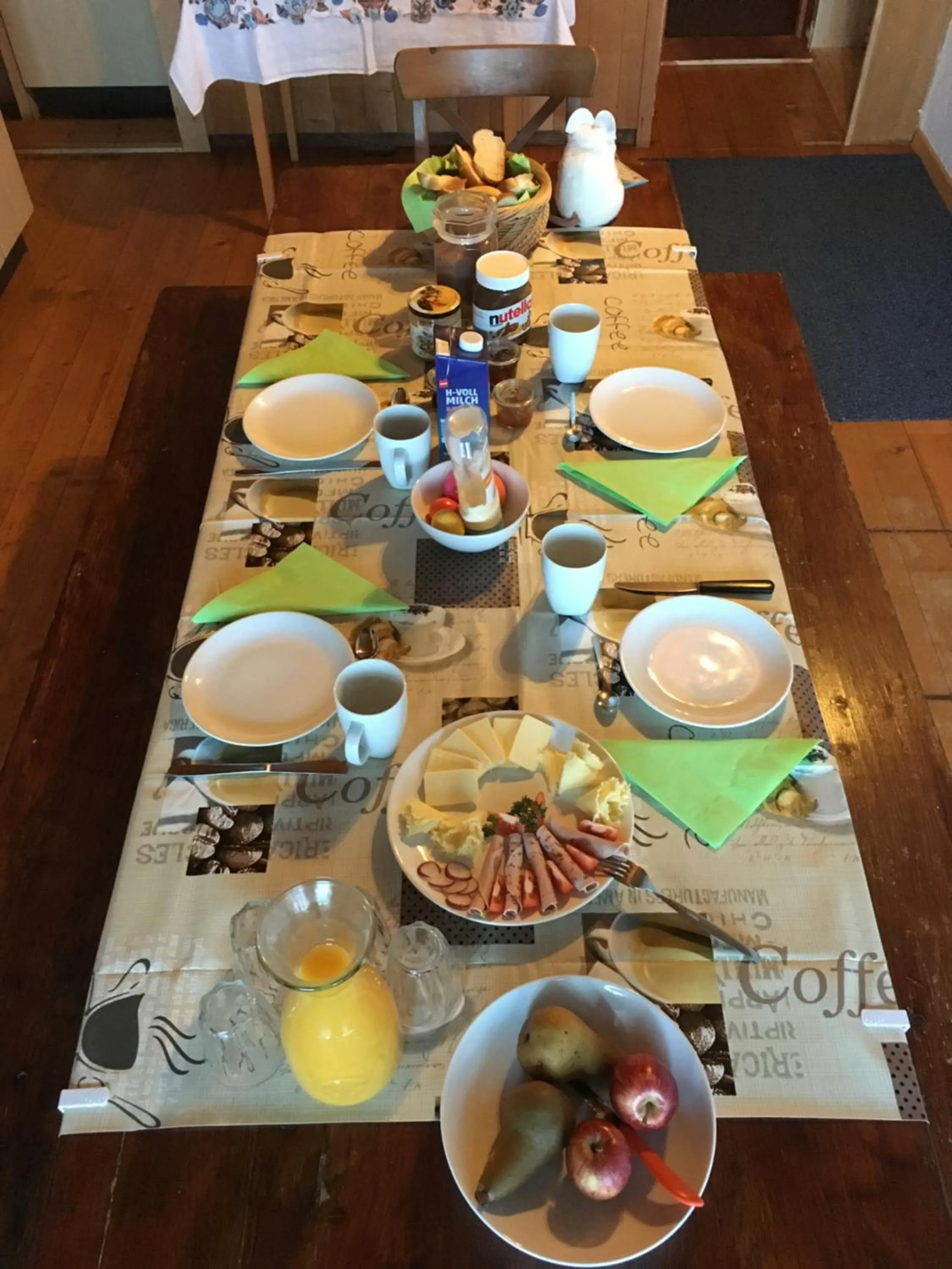 Food and drinks in Free Spirit Lodge