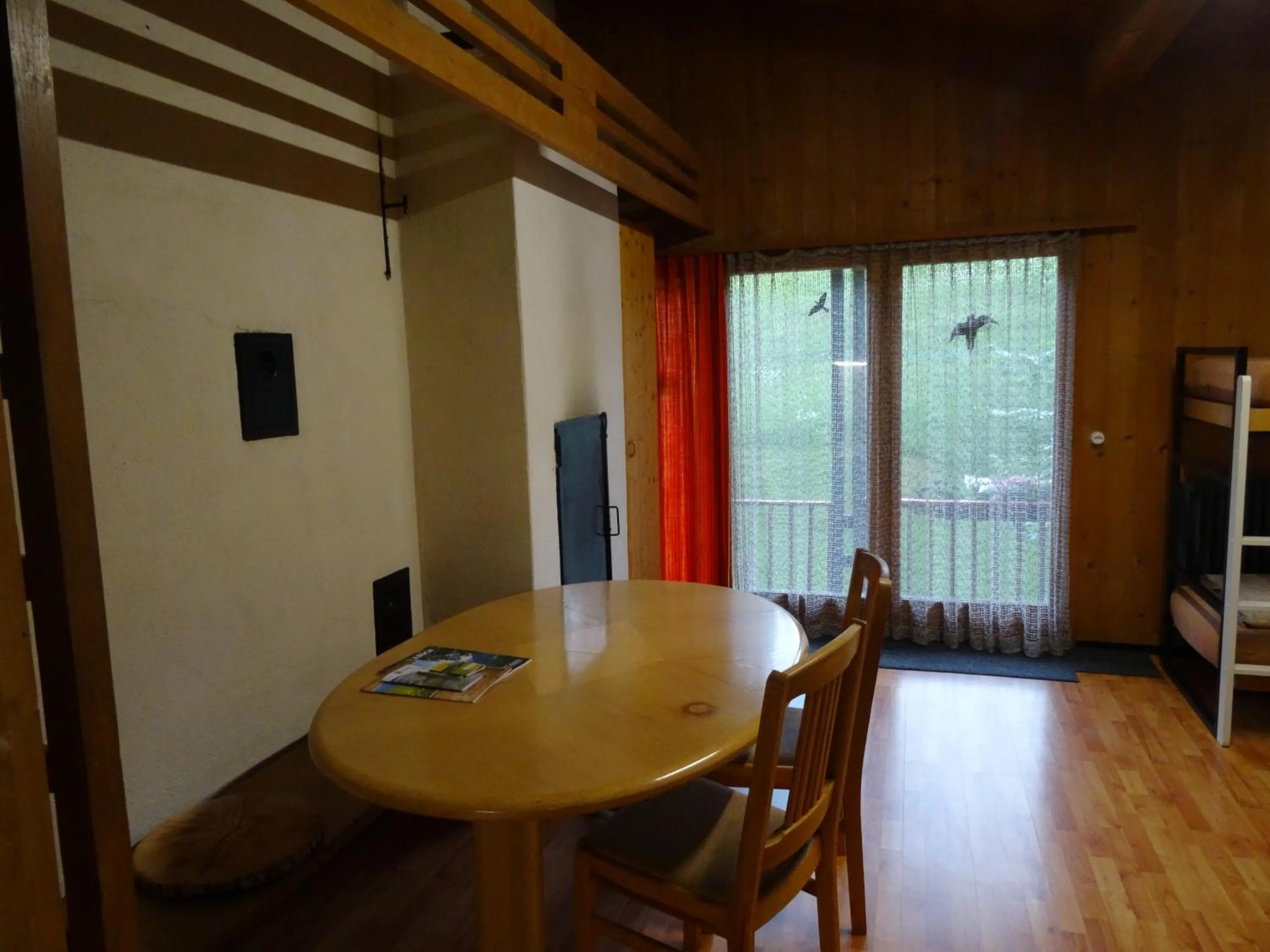 Dining area in Free Spirit Lodge