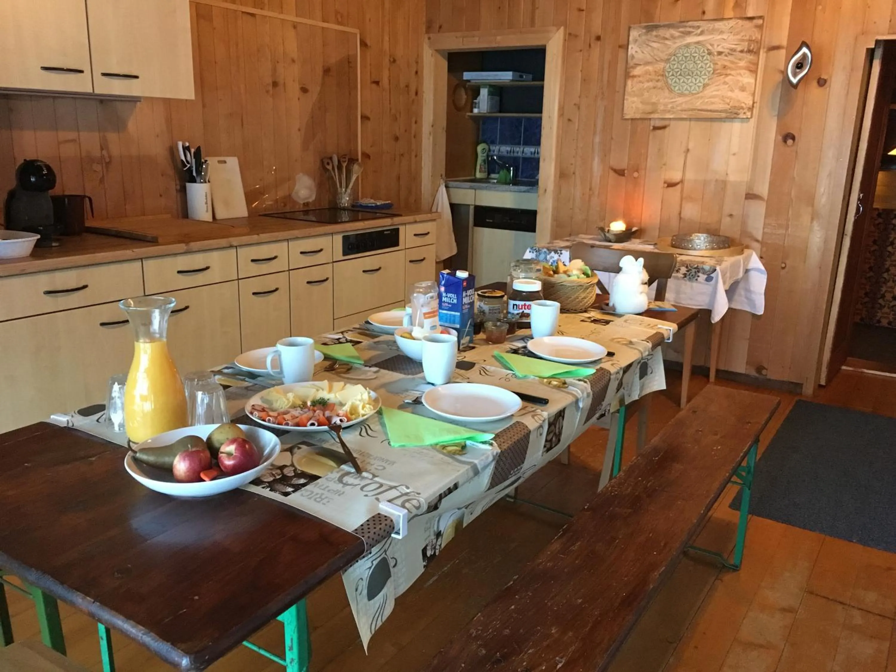 Food and drinks in Free Spirit Lodge