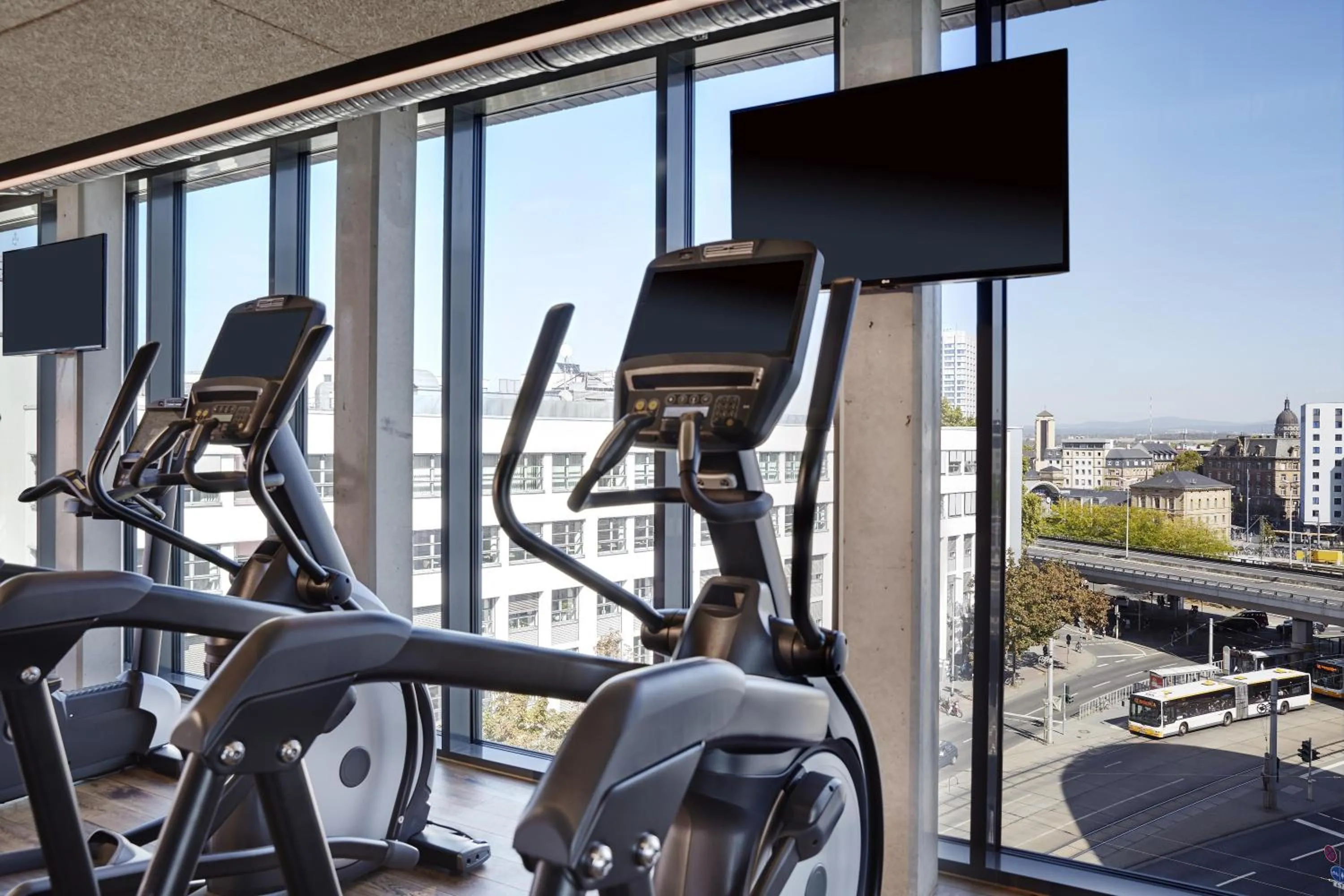 Fitness centre/facilities in Me and All Hotel Mainz, by Hyatt
