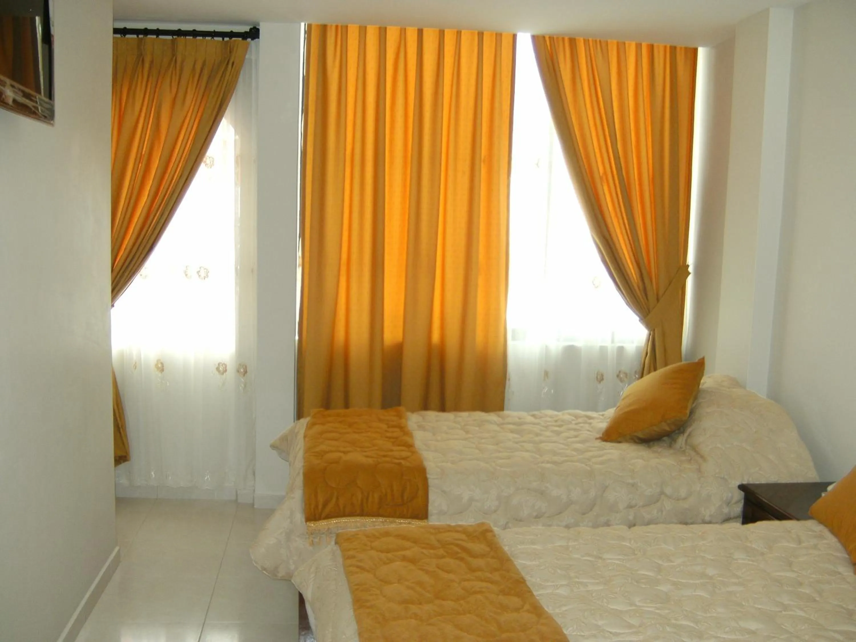 Photo of the whole room, Bed in Hostal Fevilamir
