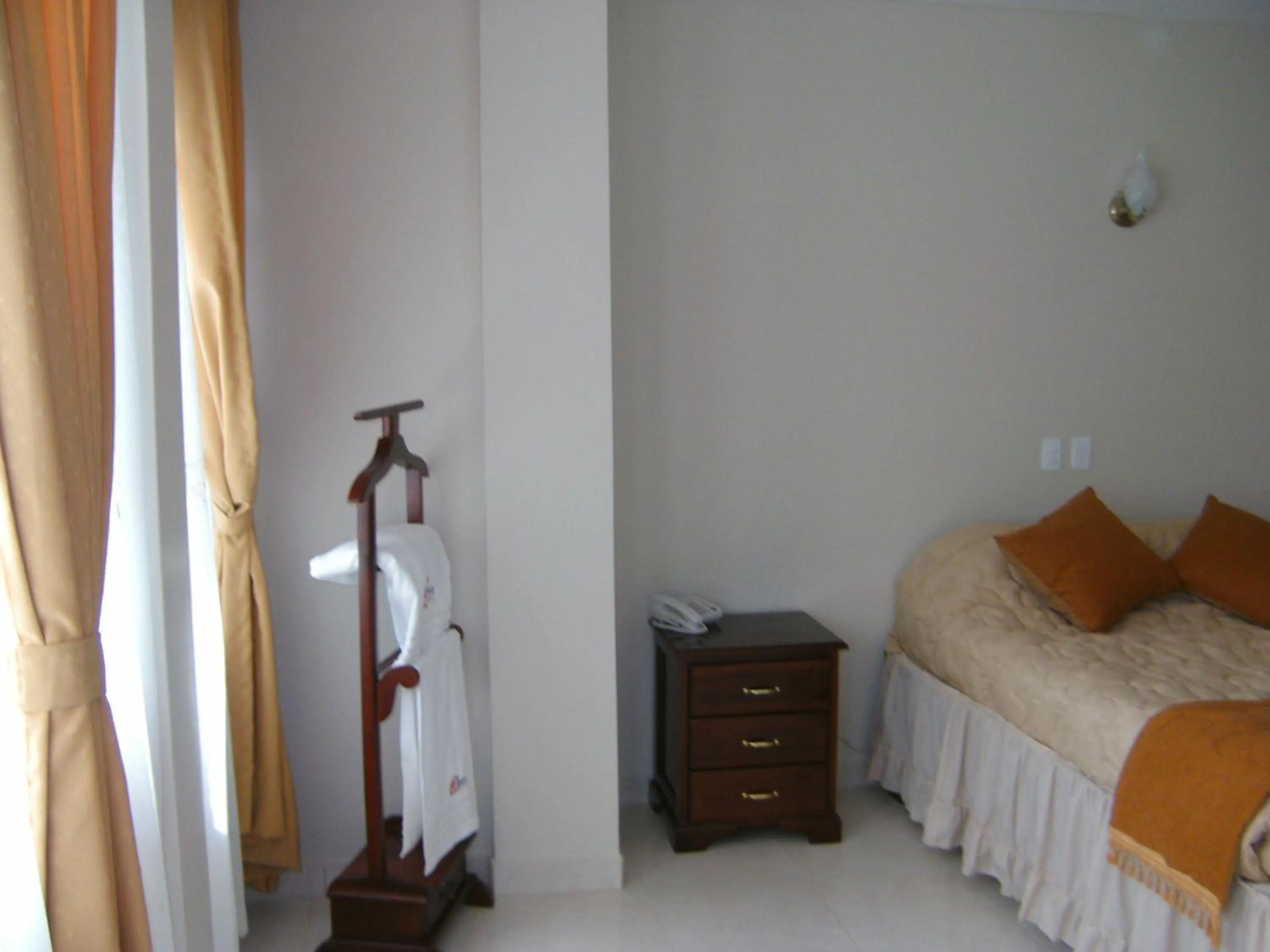 Photo of the whole room, Bed in Hostal Fevilamir