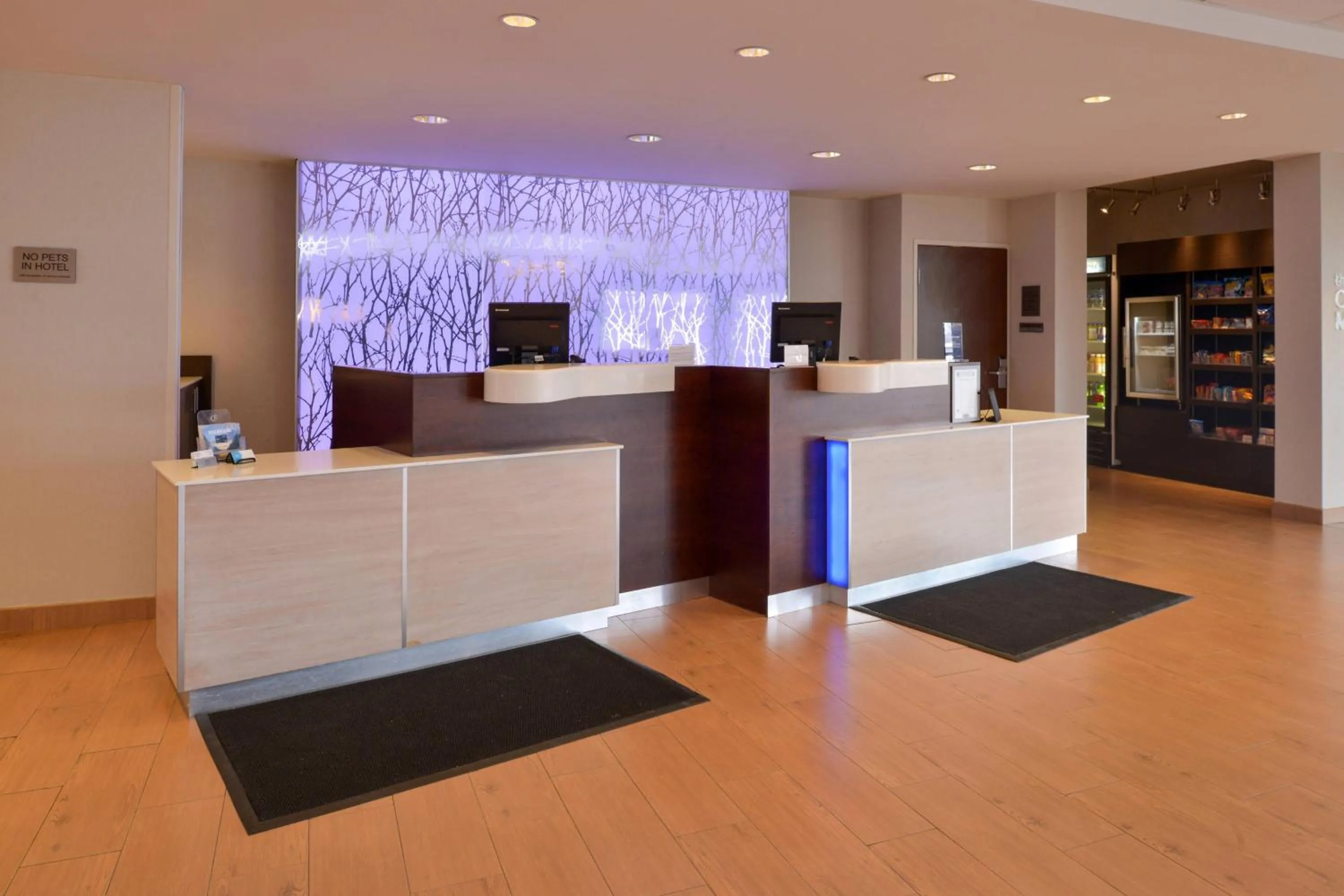 Lobby or reception in Fairfield Inn & Suites by Marriott Cedar Rapids