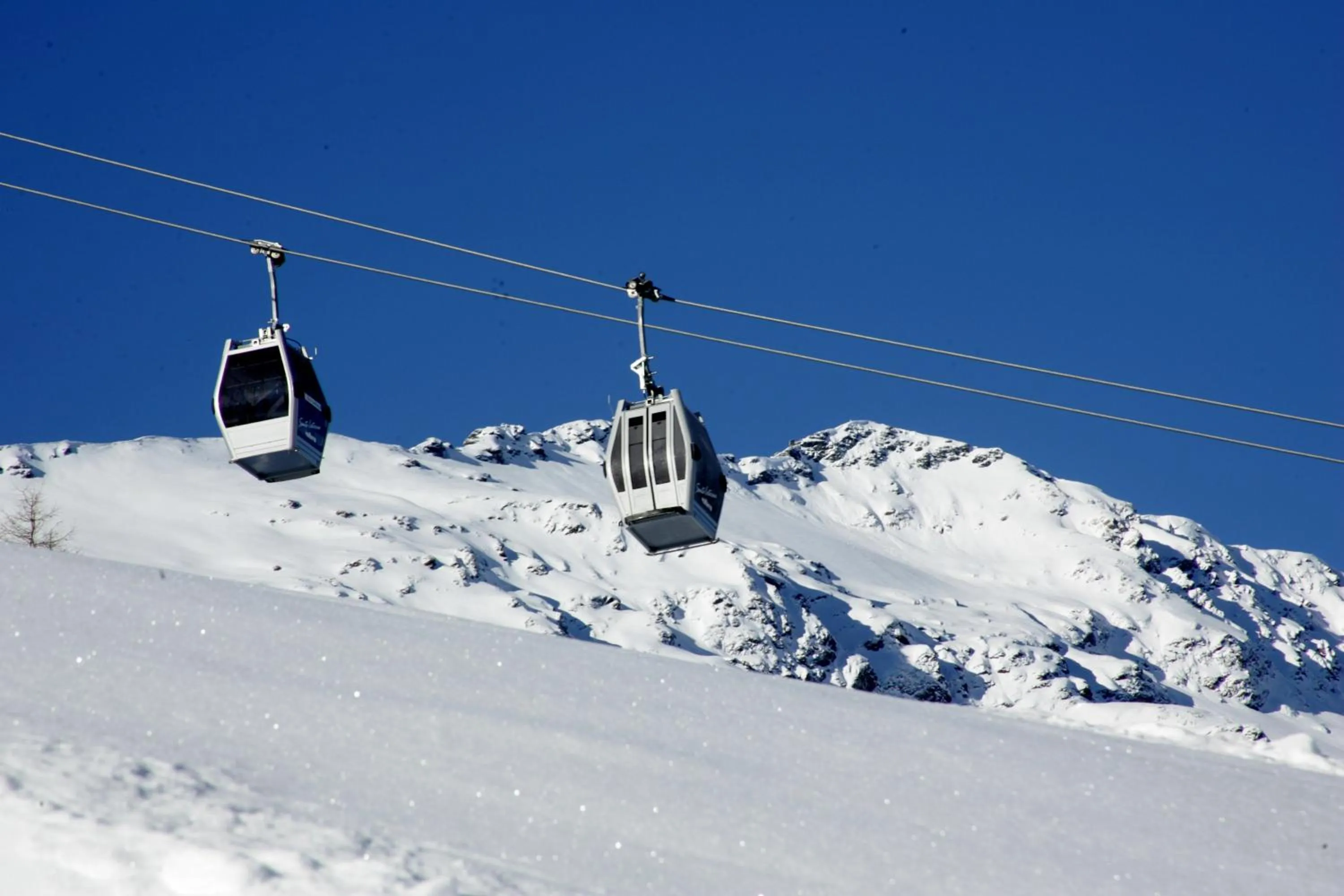 Skiing in Hotel Sport