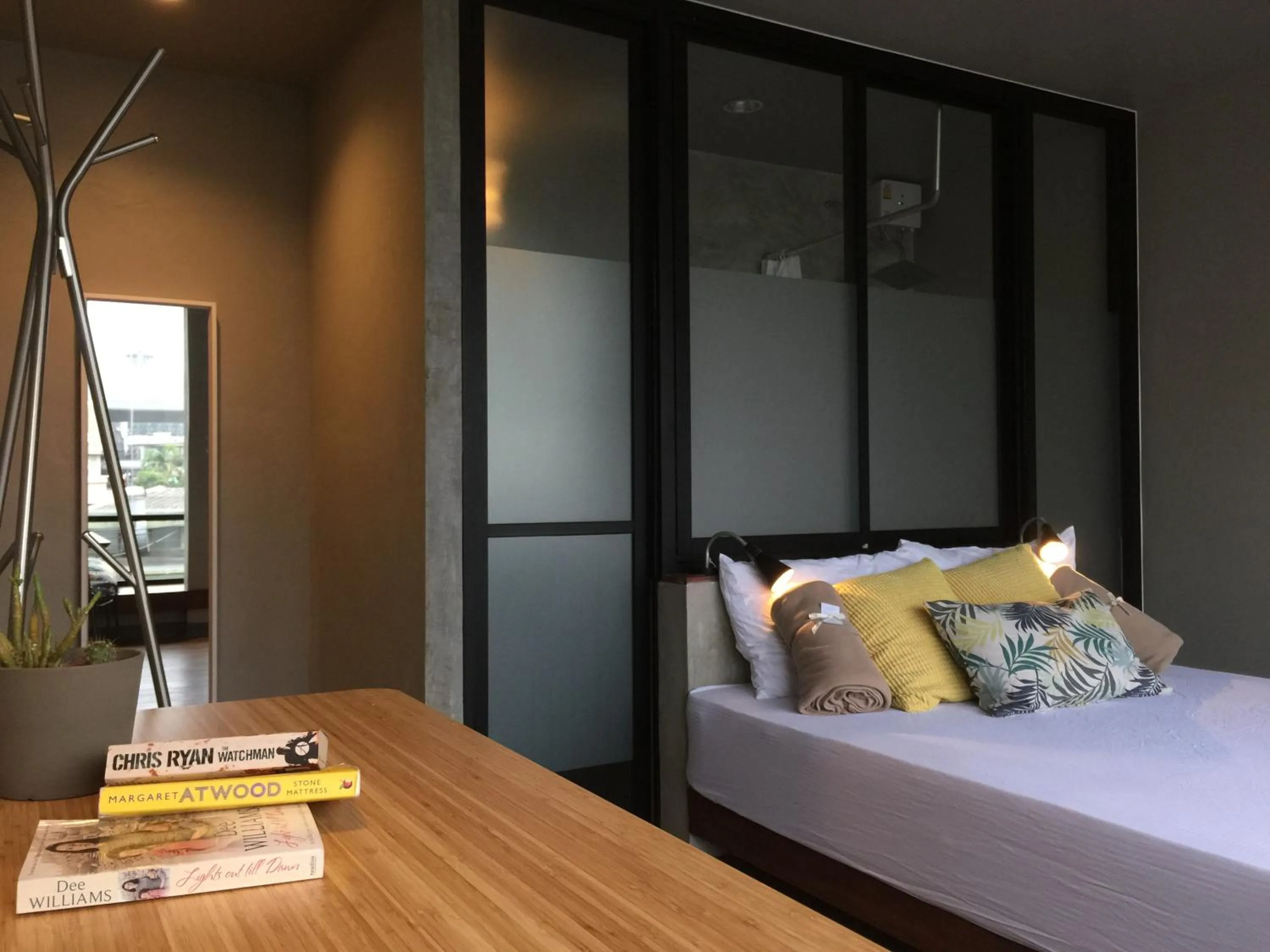 Bed in Yaksa Private