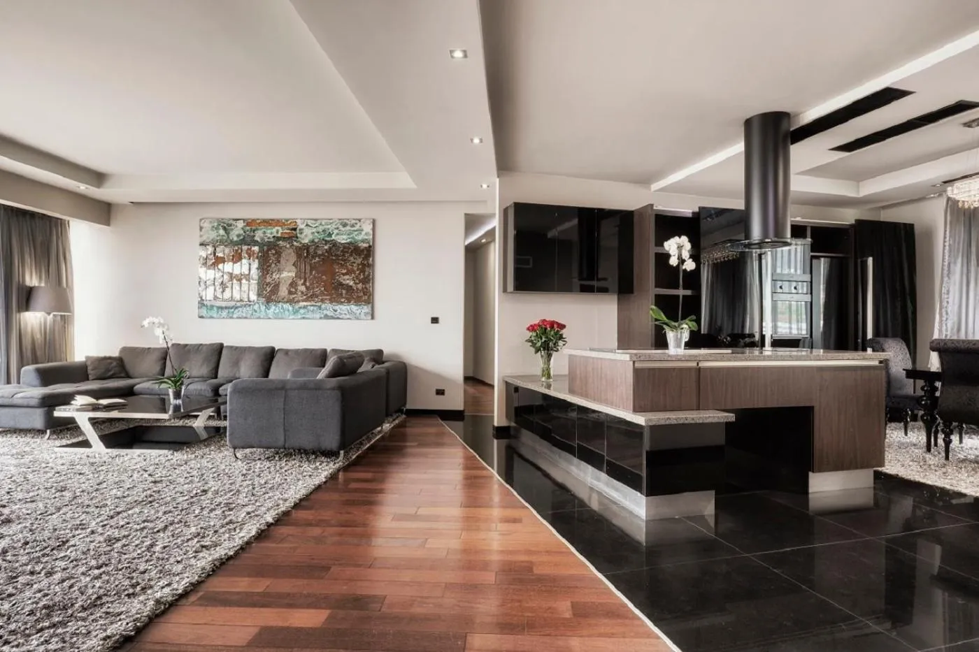 Kitchen or kitchenette in Hotel Emirates