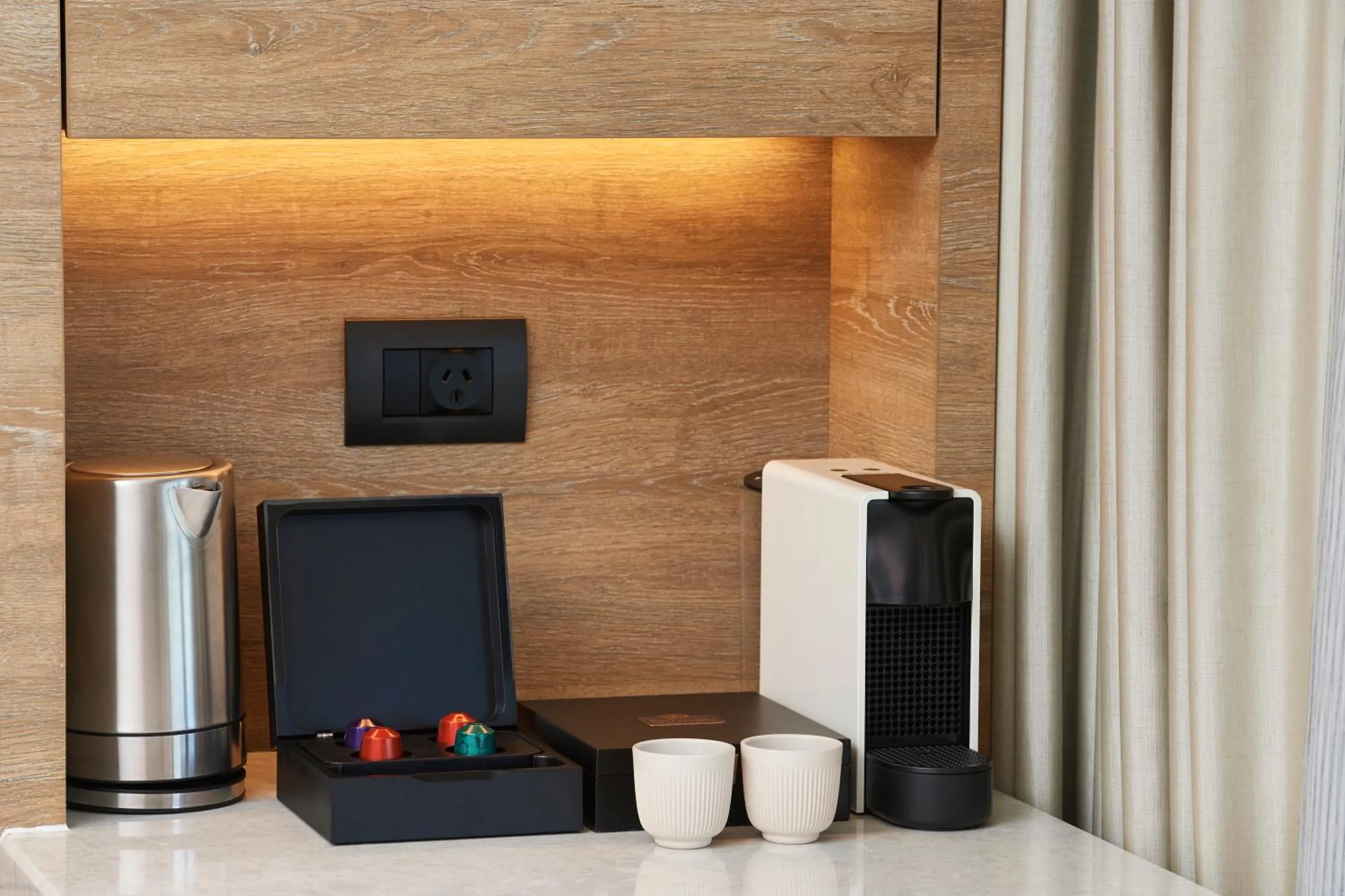 Coffee/tea facilities in Doubletree By Hilton Perth Northbridge