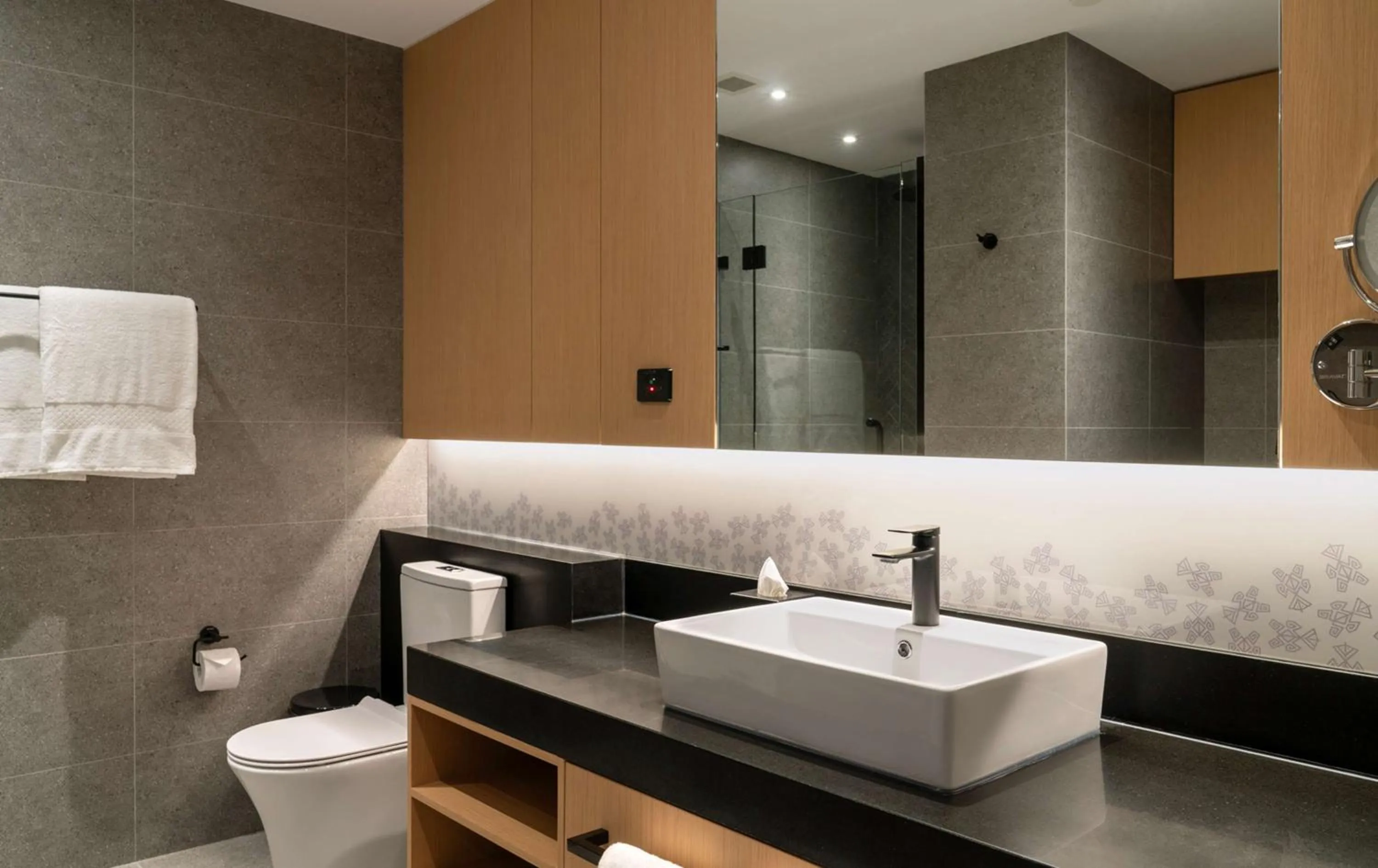 Bathroom in Hilton Port Moresby Hotel & Residences