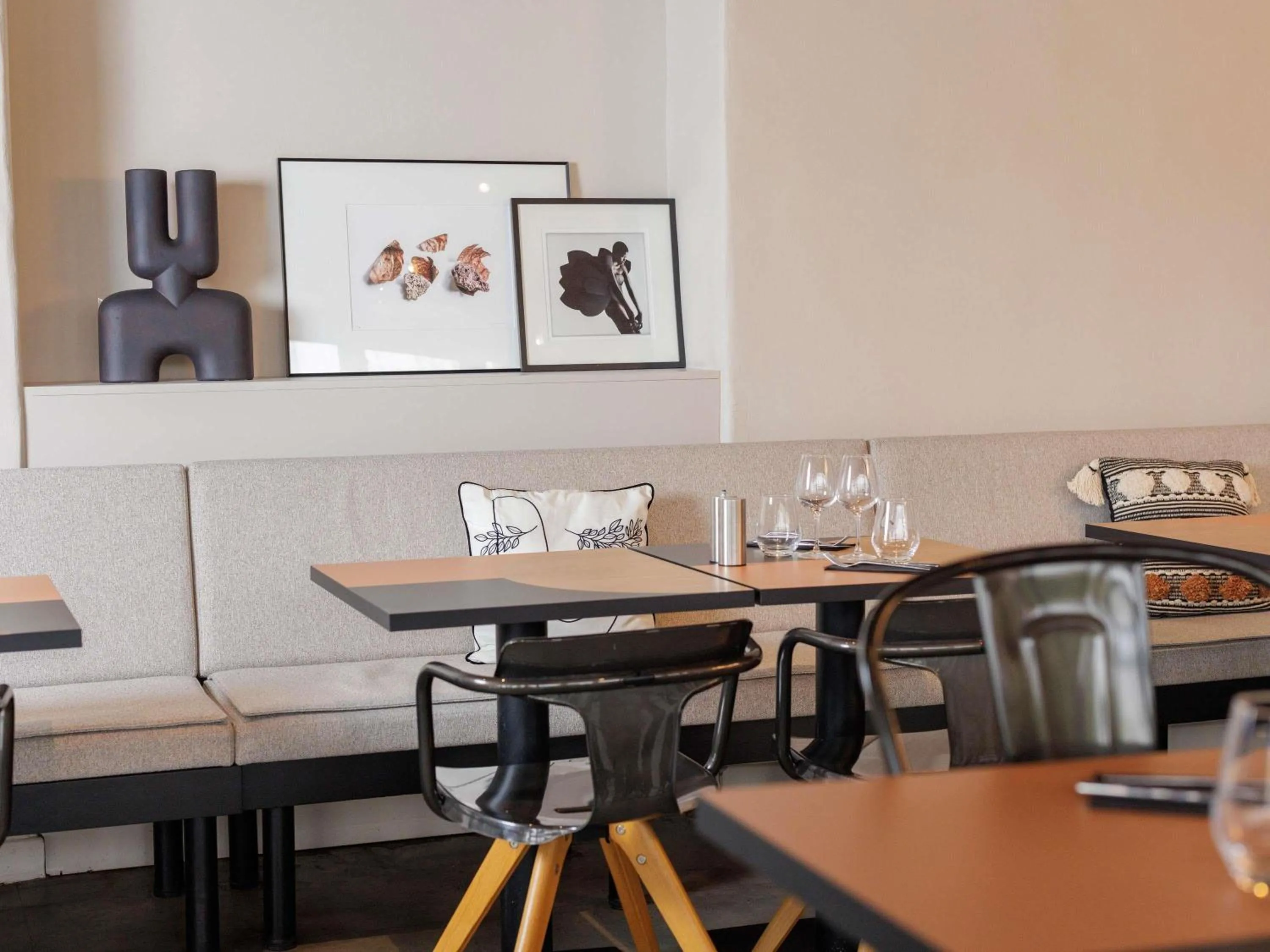 Property building in ibis Valence Sud