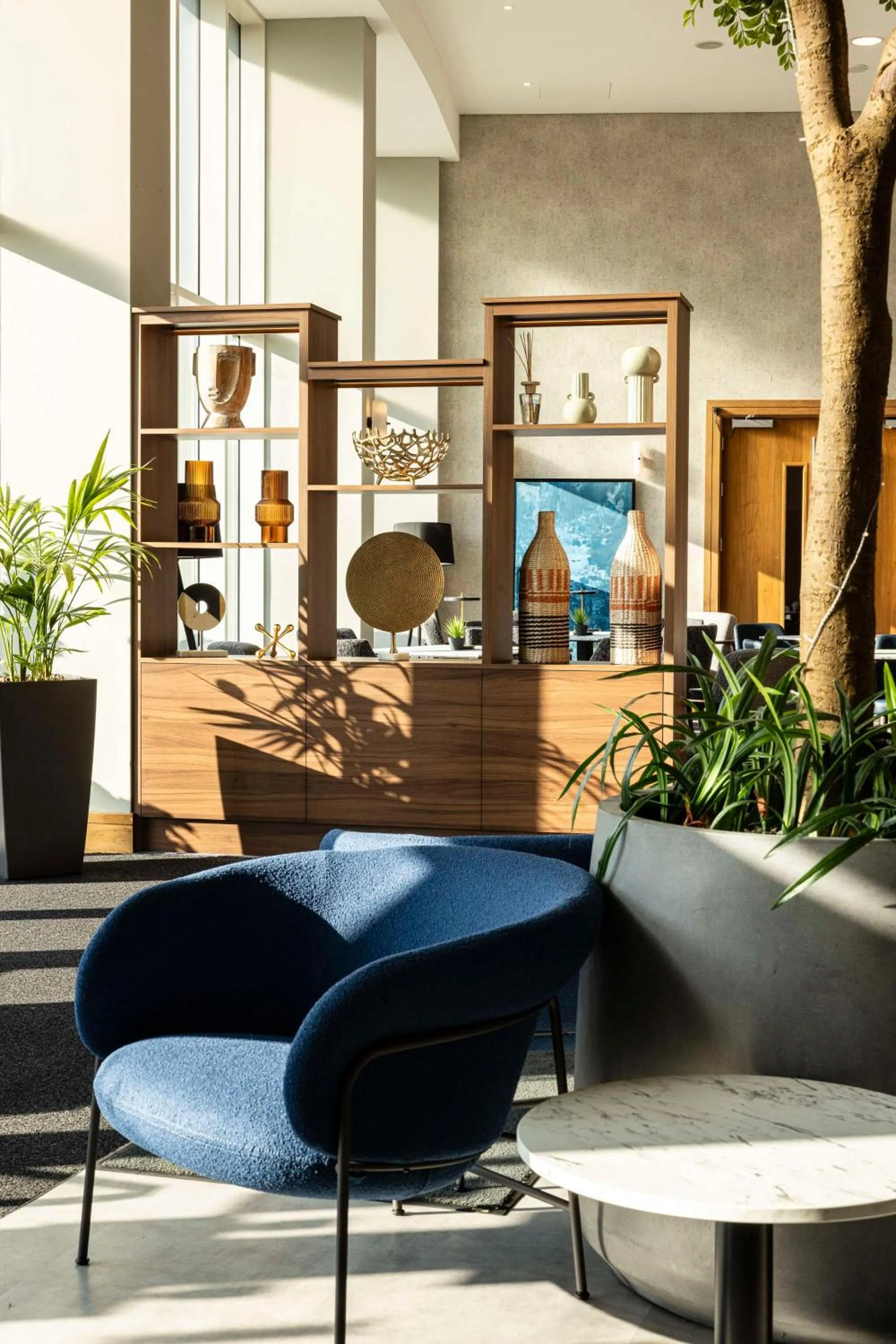 Lounge or bar in Radisson Blu Hotel, Durham