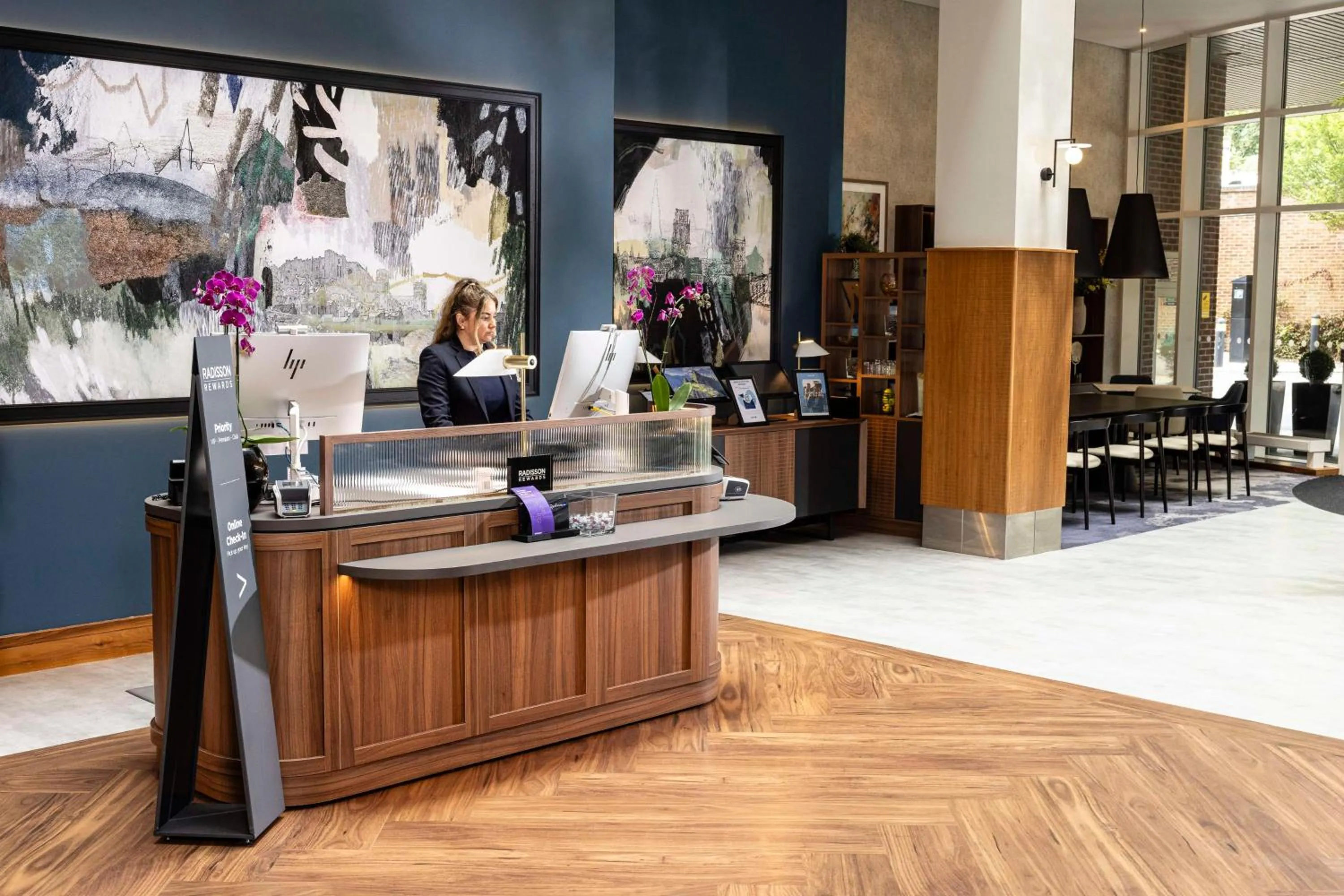 Lobby or reception in Radisson Blu Hotel, Durham