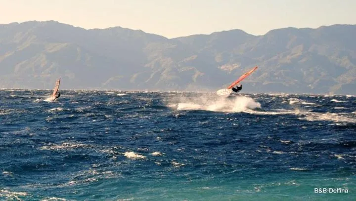 Windsurfing in B&B Casa Laganà