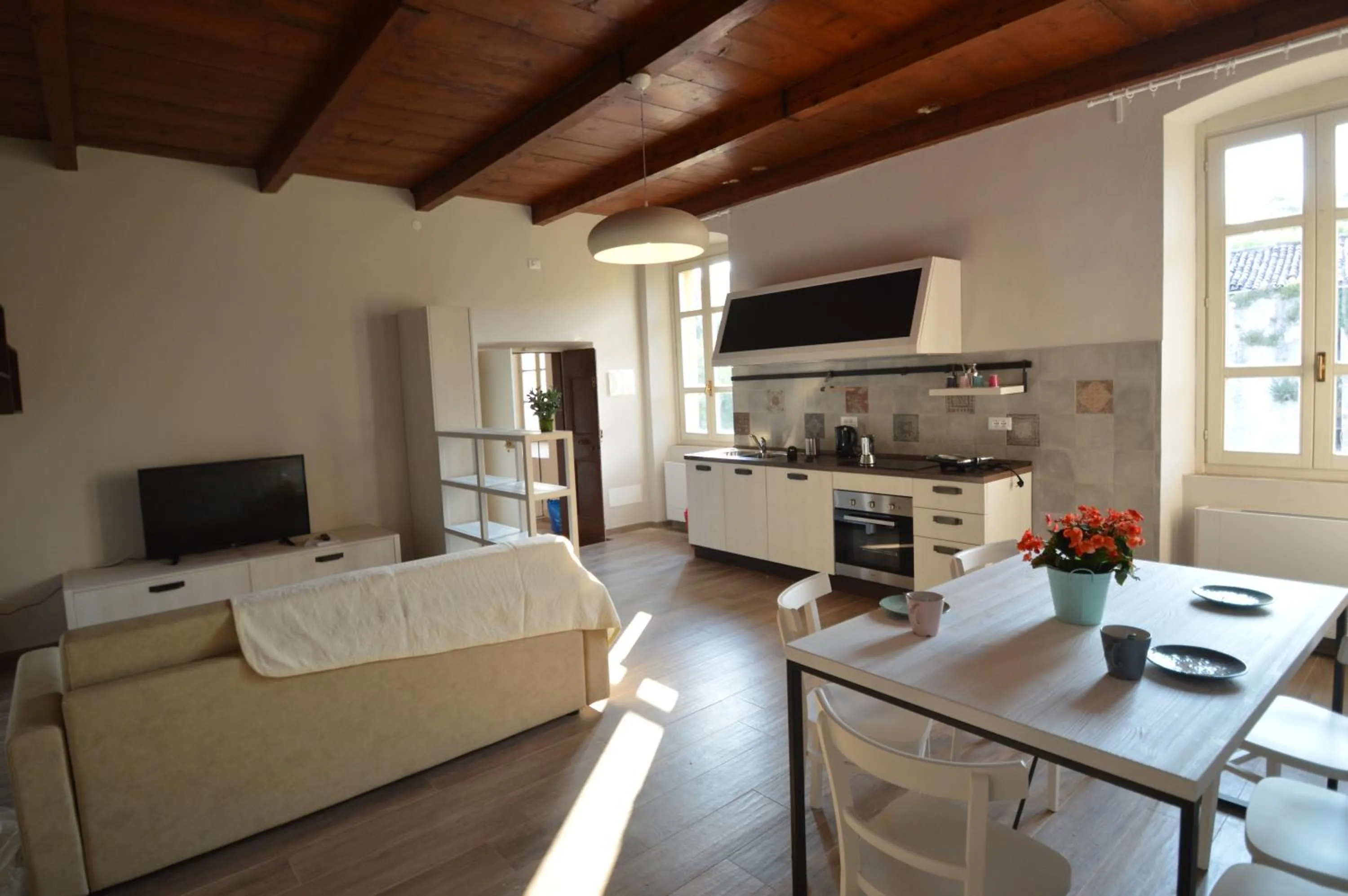 Kitchen or kitchenette in Agriturismo La Filanda