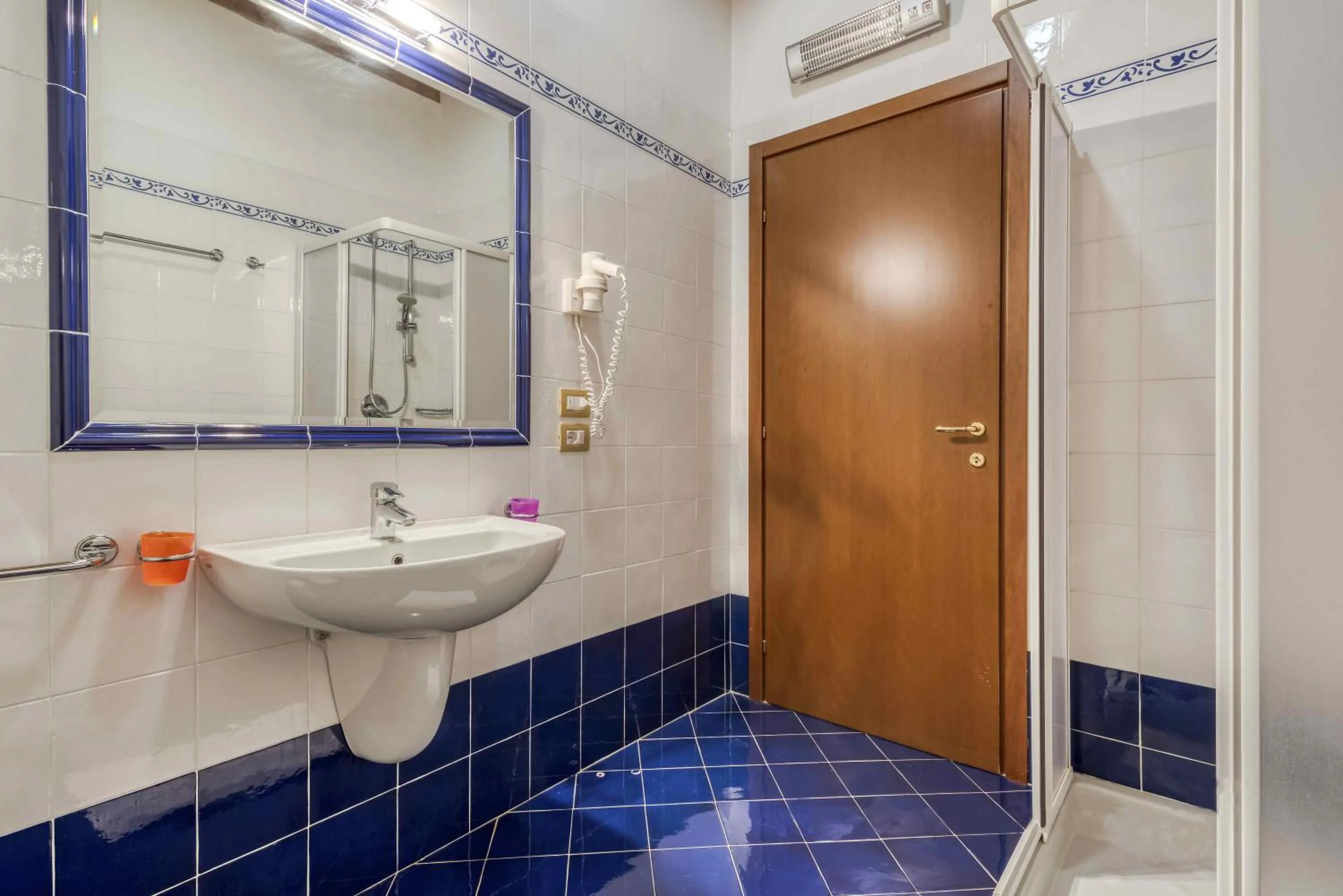 Shower in Agriturismo La Filanda