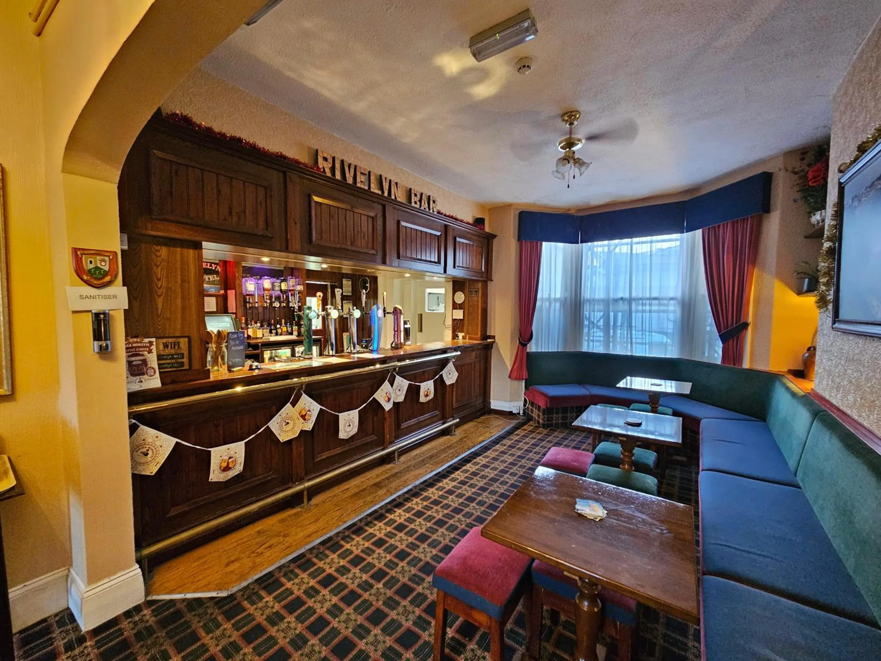 Lounge or bar in Rivelyn Hotel Bar & Restaurant