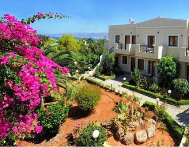 Garden in Maria Lambis