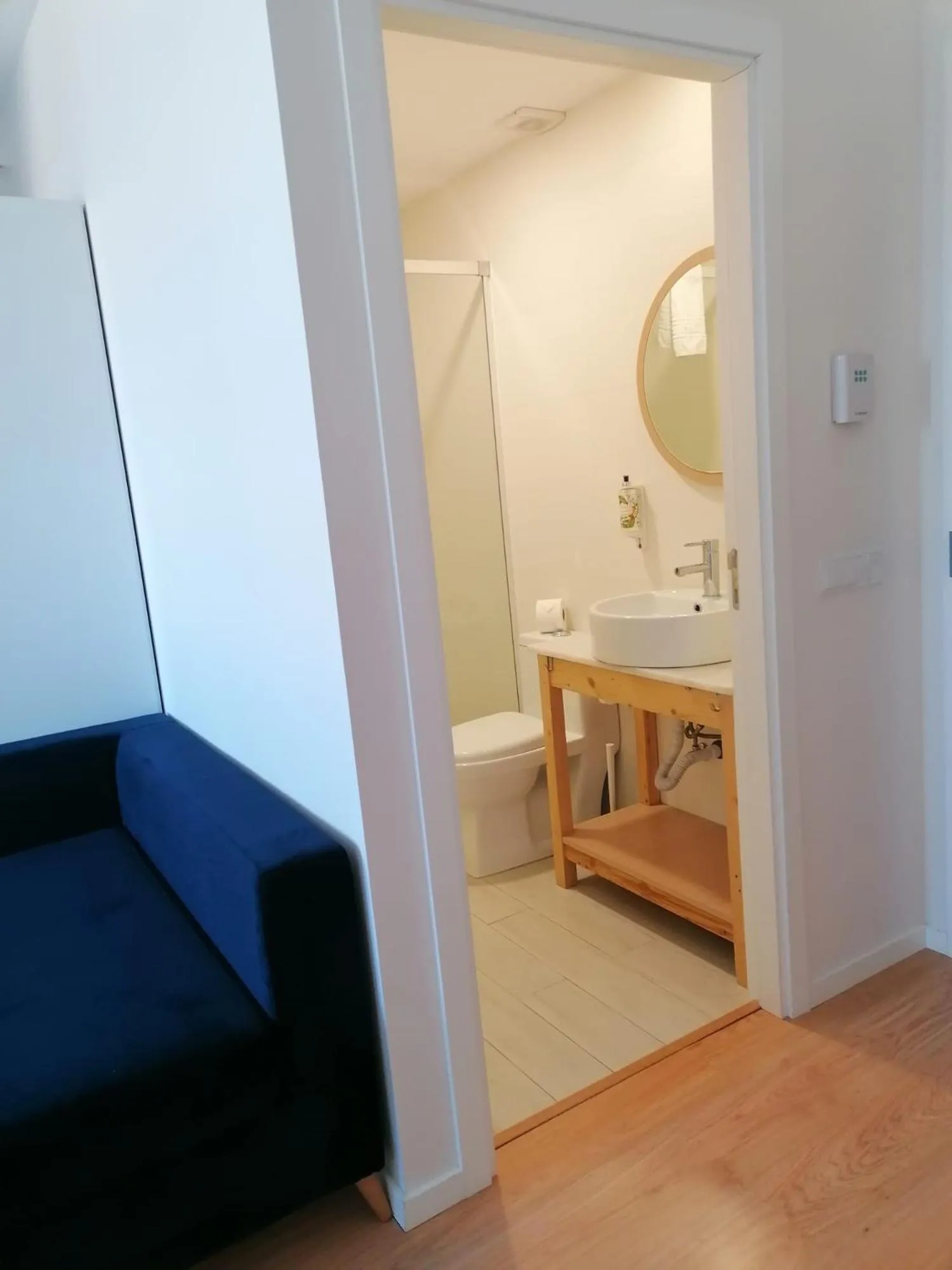 Toilet, Bed in ó Poboa Guesthouse