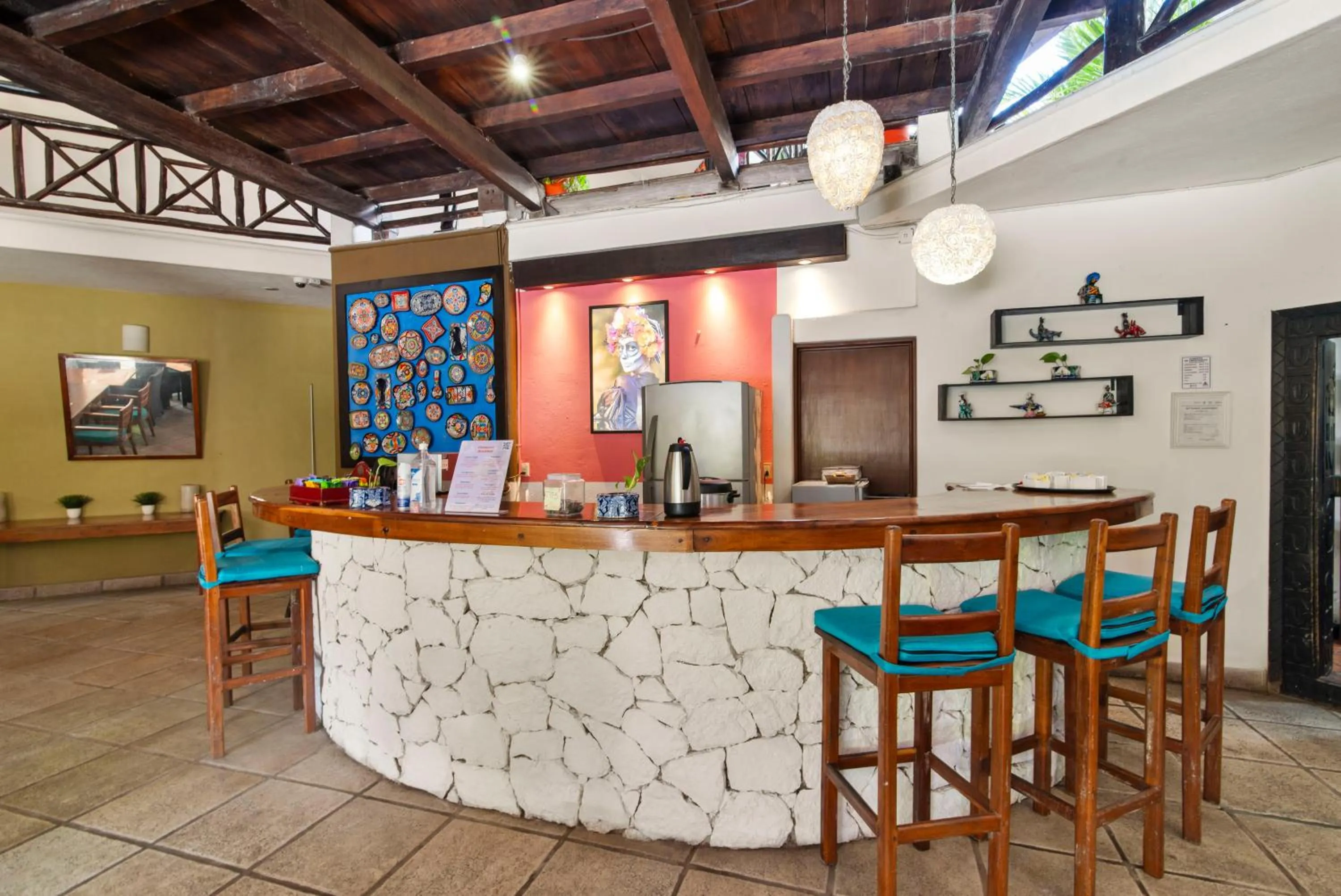 Restaurant/places to eat in Hotel Riviera Del Sol