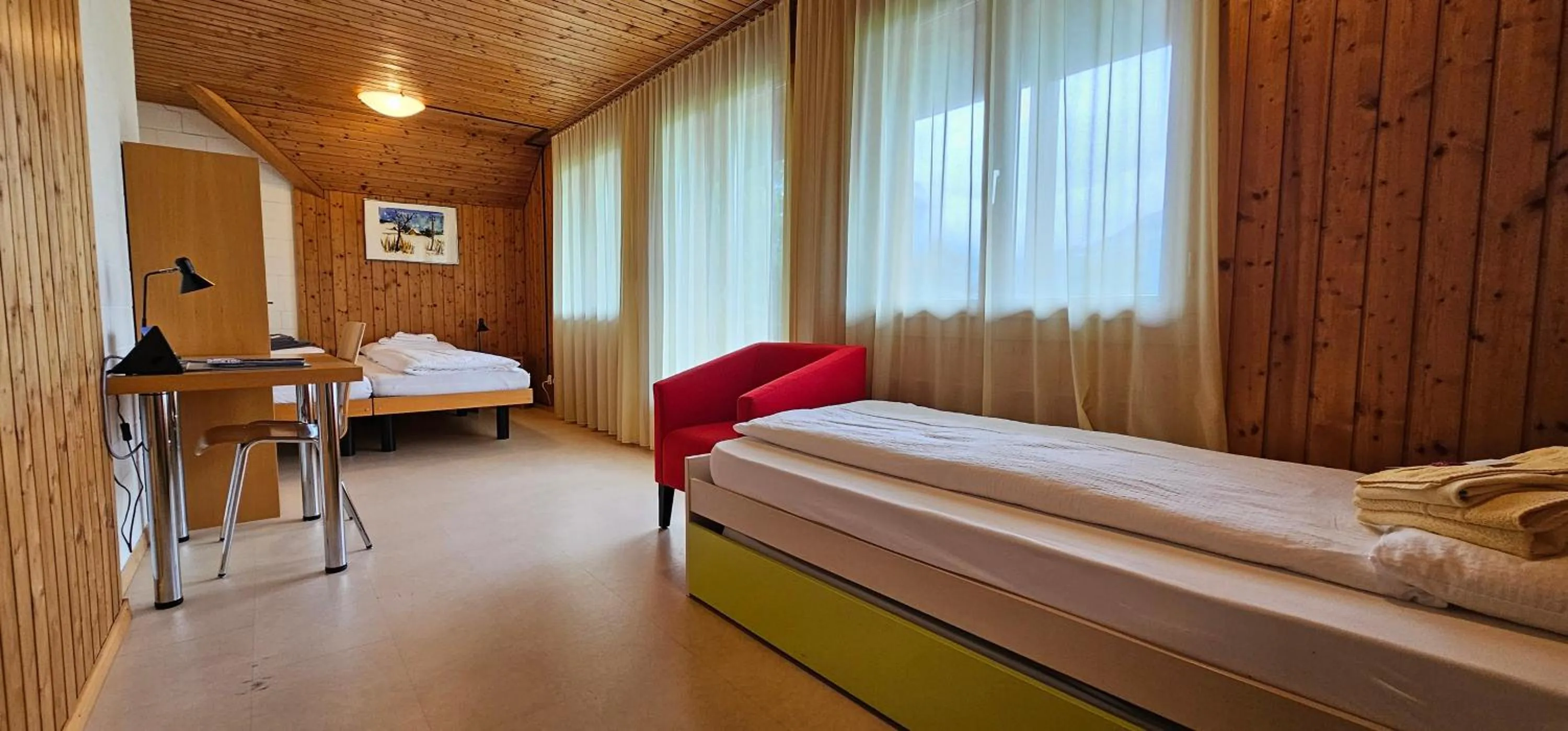 Photo of the whole room, Bed in B&B Hotel Mattli Übernachtung Frühstück