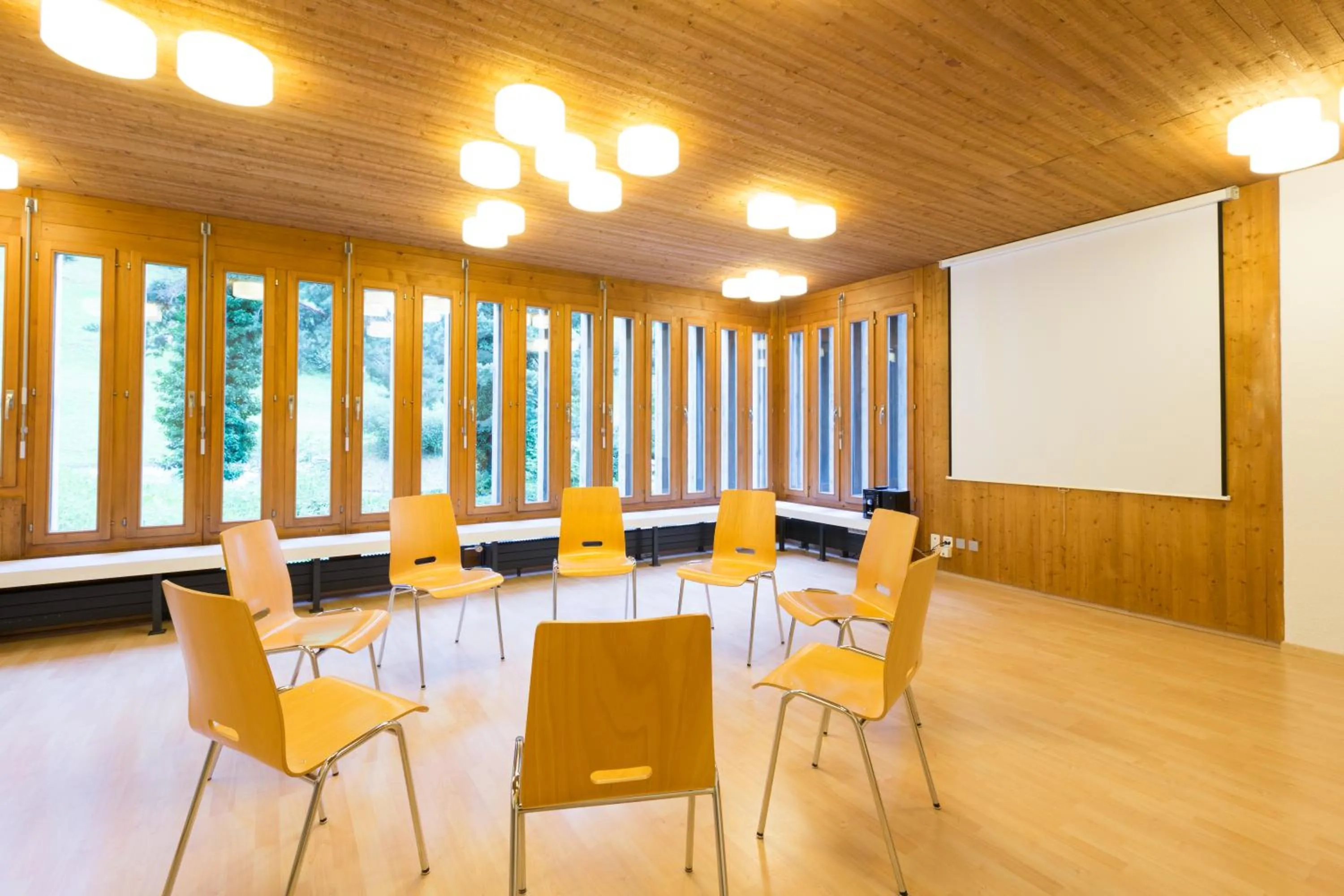 Meeting/conference room in B&B Hotel Mattli Übernachtung Frühstück