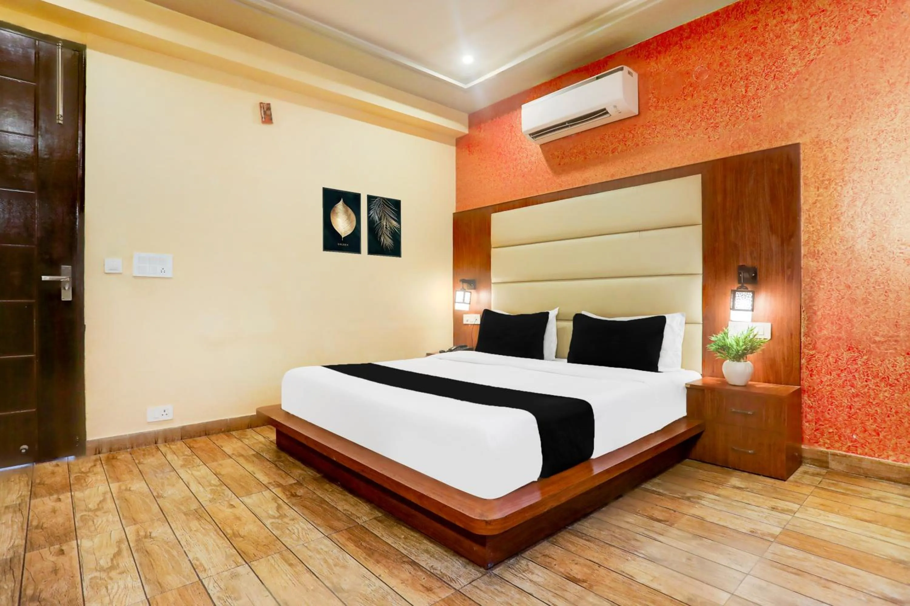 Bedroom, Bed in Townhouse Oak Pacify Hills