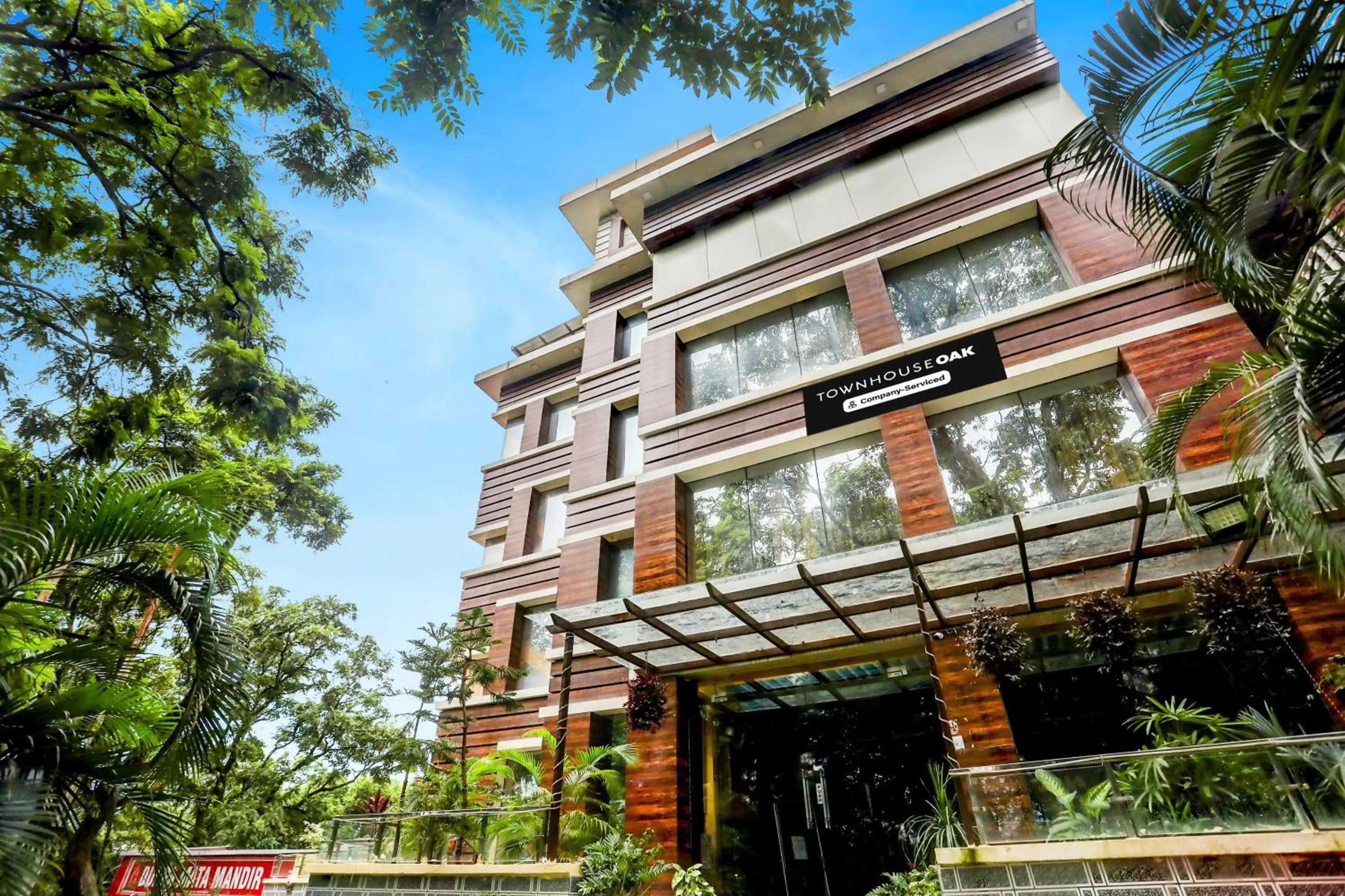 Facade/entrance in Townhouse Oak Pacify Hills
