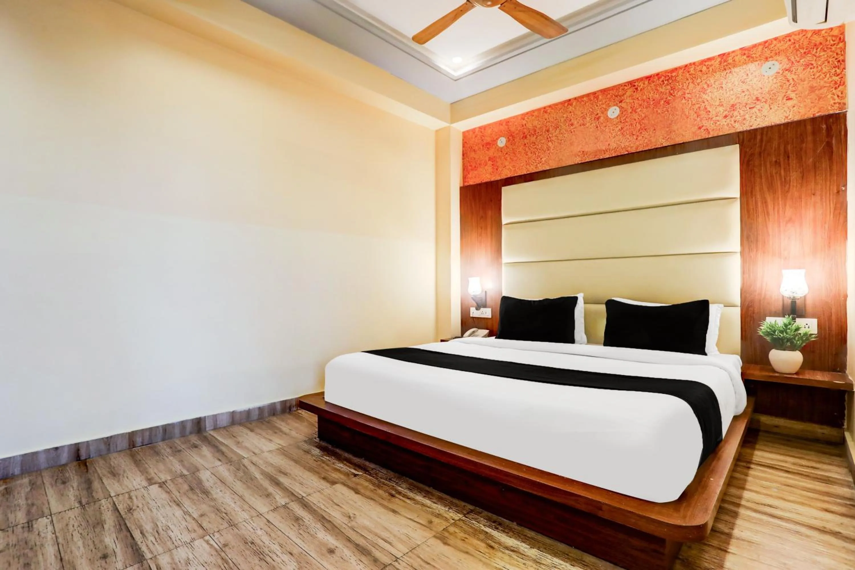 Bedroom, Bed in Townhouse Oak Pacify Hills