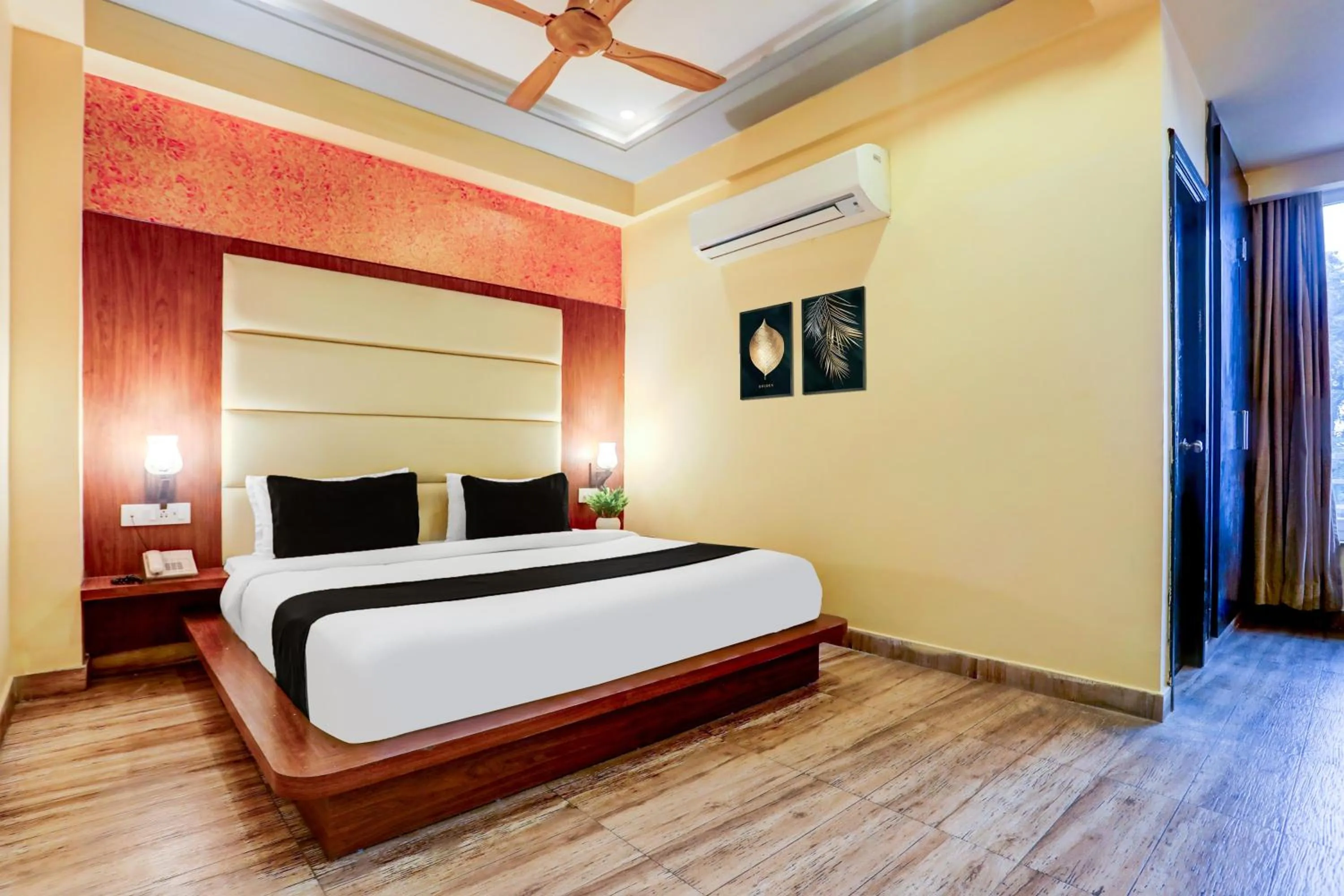 Bedroom, Bed in Townhouse Oak Pacify Hills