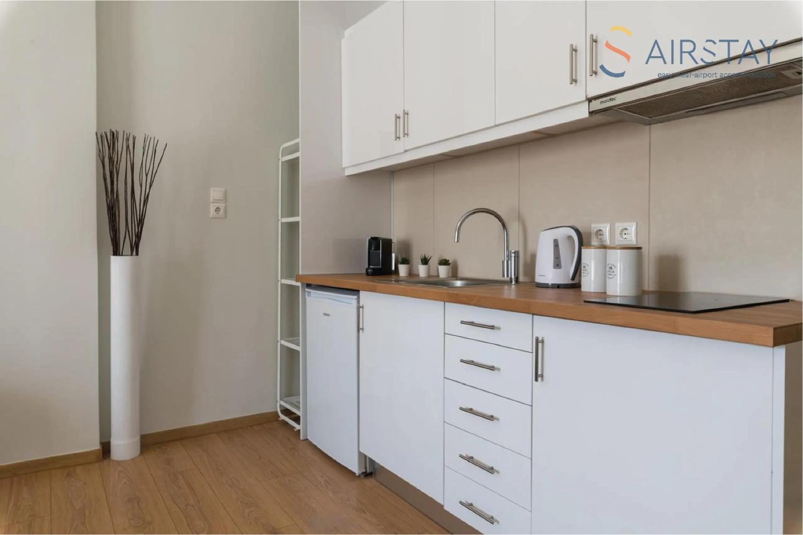 kitchen in Anivia Apartments Airport by Airstay