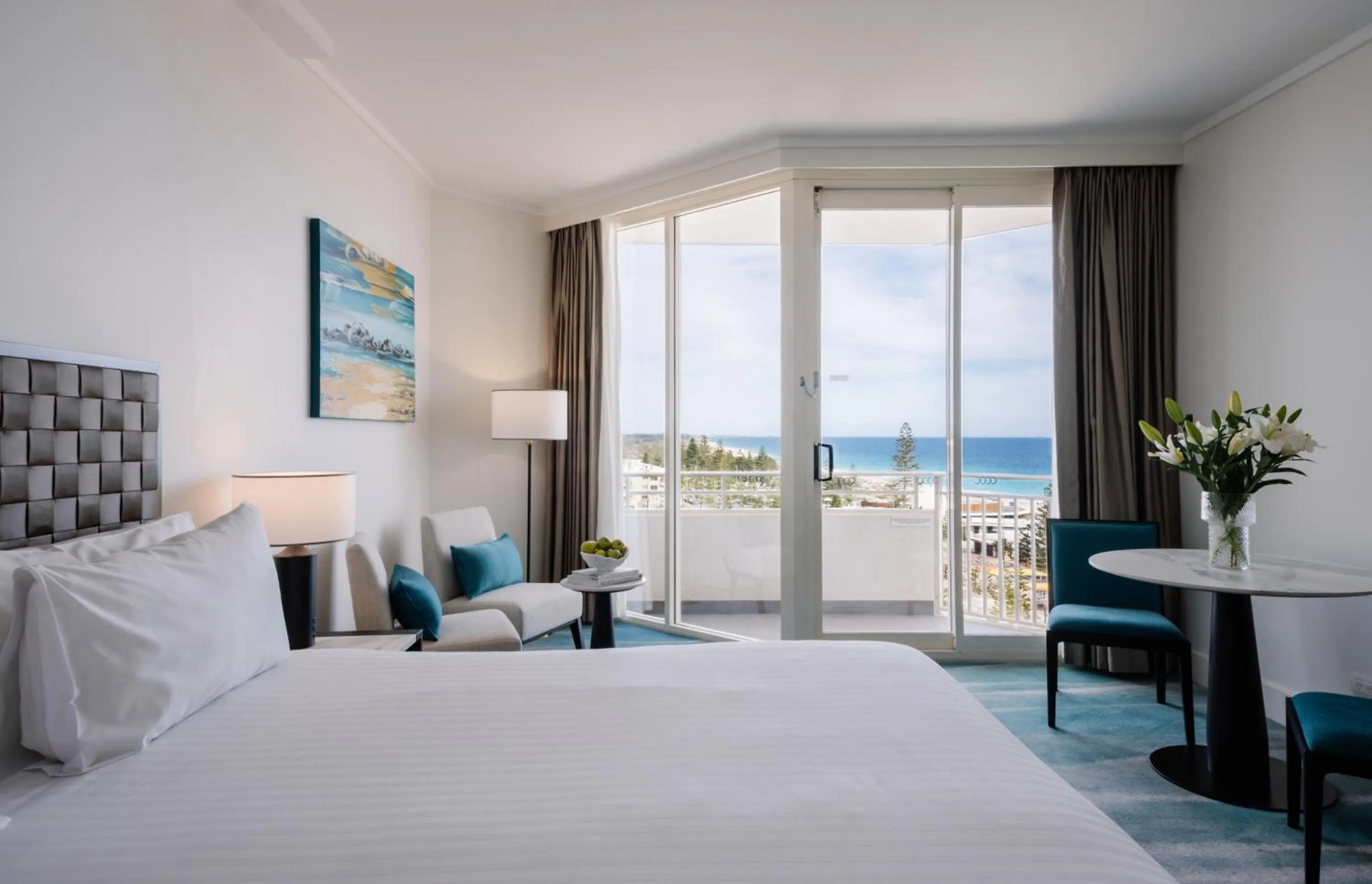 View (from property/room), Bed in Rendezvous Hotel Perth Scarborough